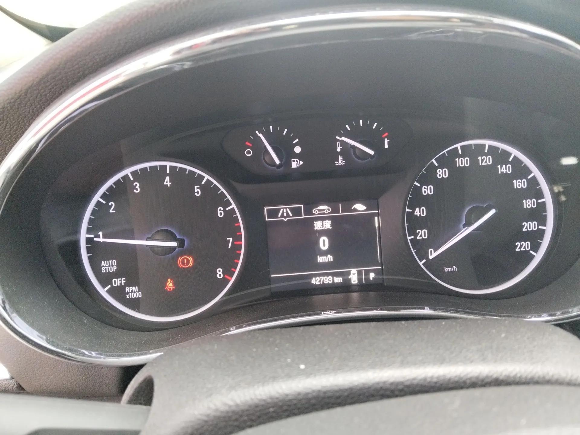 Buick Encore 2017 18T Automatic Two-Wheel Drive Urban Leading Model — миниатюра 15