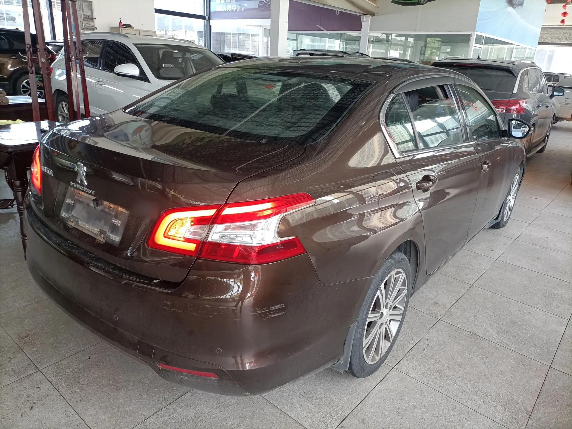 Peugeot 408 2014 1.8L Automatic Luxury Edition — миниатюра 6