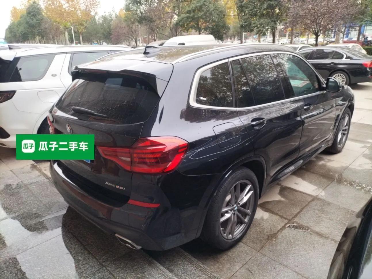 BMW X3 2021 xDrive25i Luxury Package — миниатюра 5