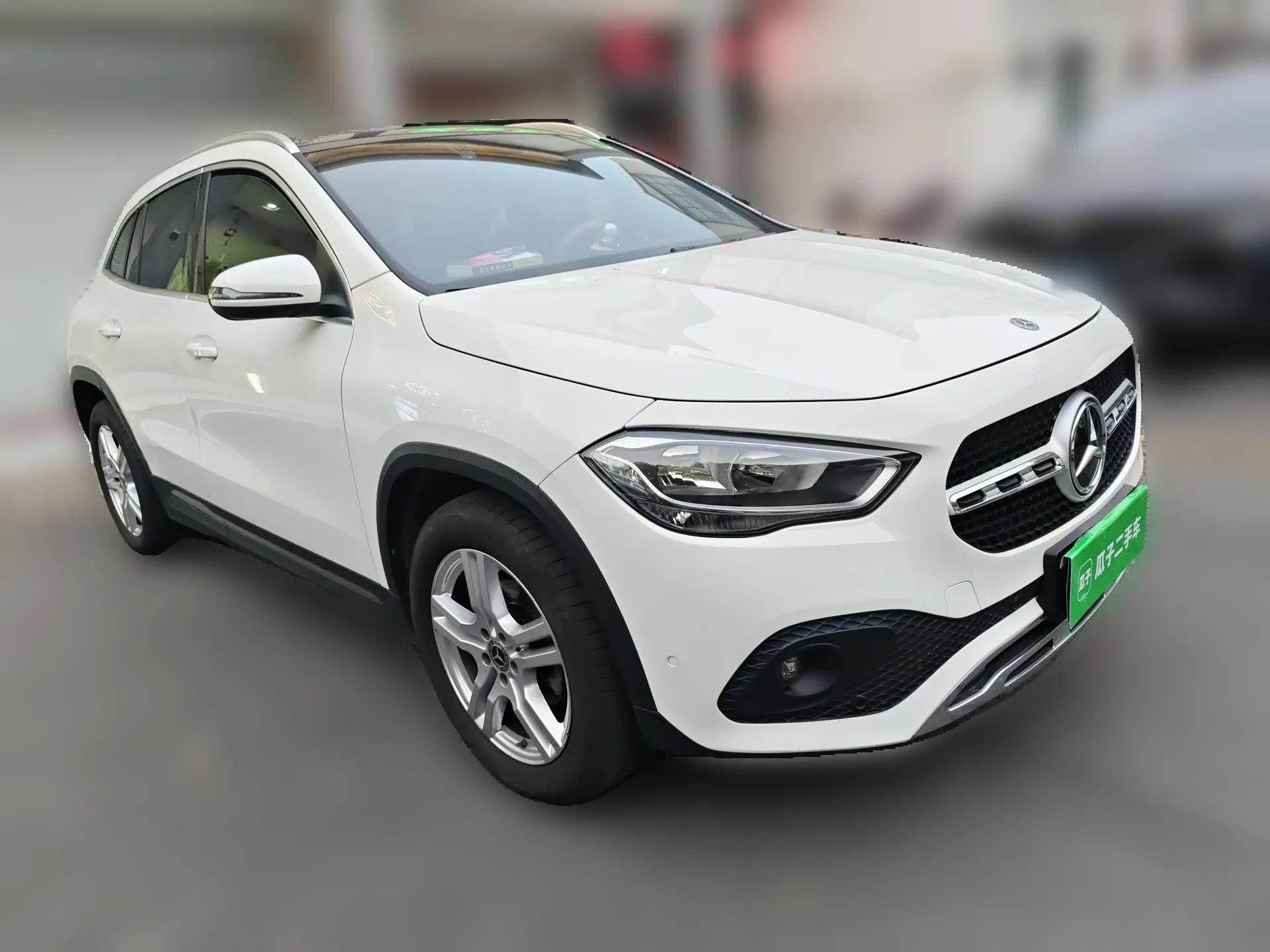 Mercedes-Benz GLA 2020 GLA 180 — миниатюра 3