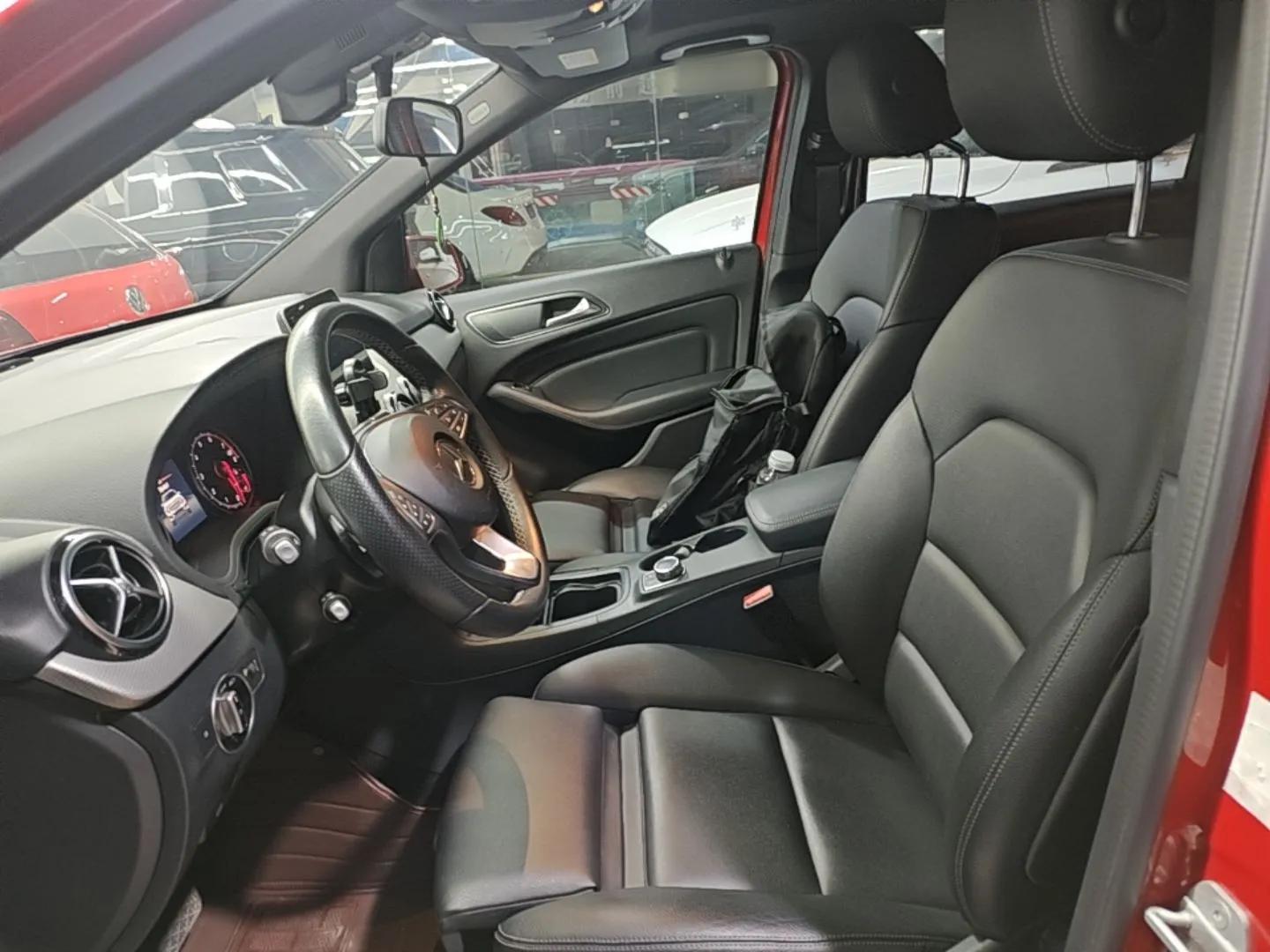 Mercedes-Benz B-Class 2017 B 200 Sport Edition — миниатюра 18