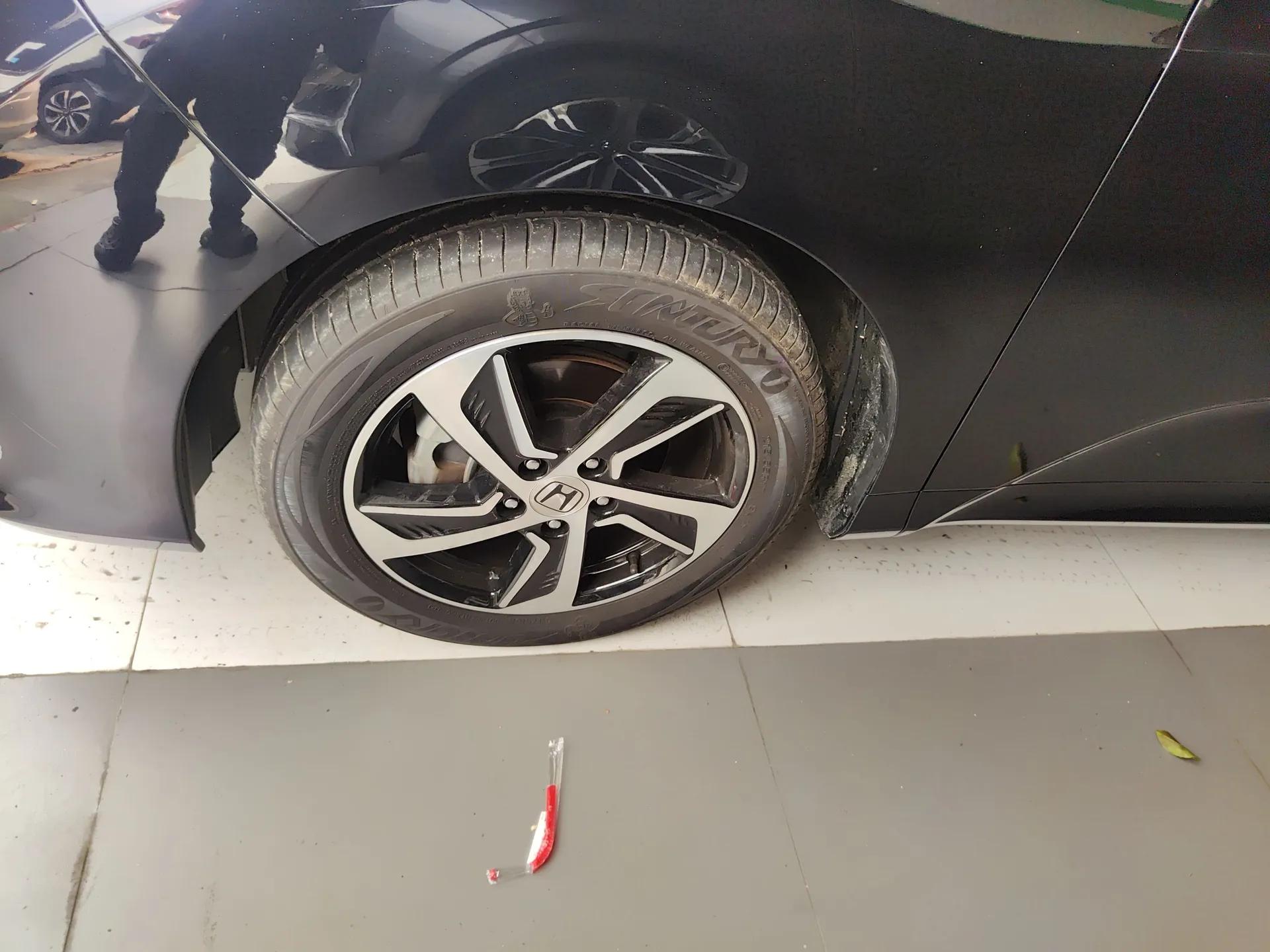 Honda Odyssey 2017 2.4L Smart Edition — миниатюра 8