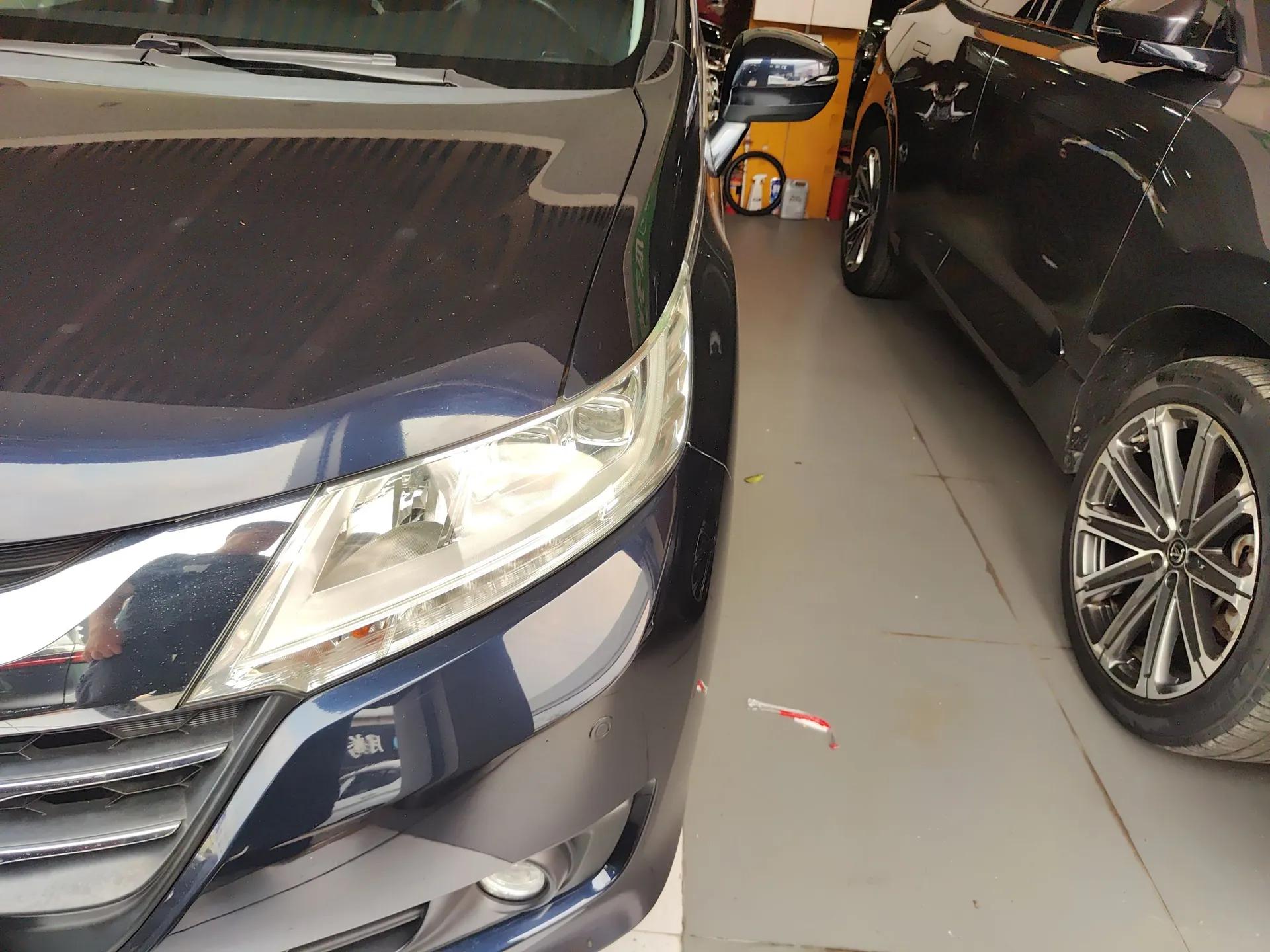 Honda Odyssey 2017 2.4L Smart Edition — миниатюра 9