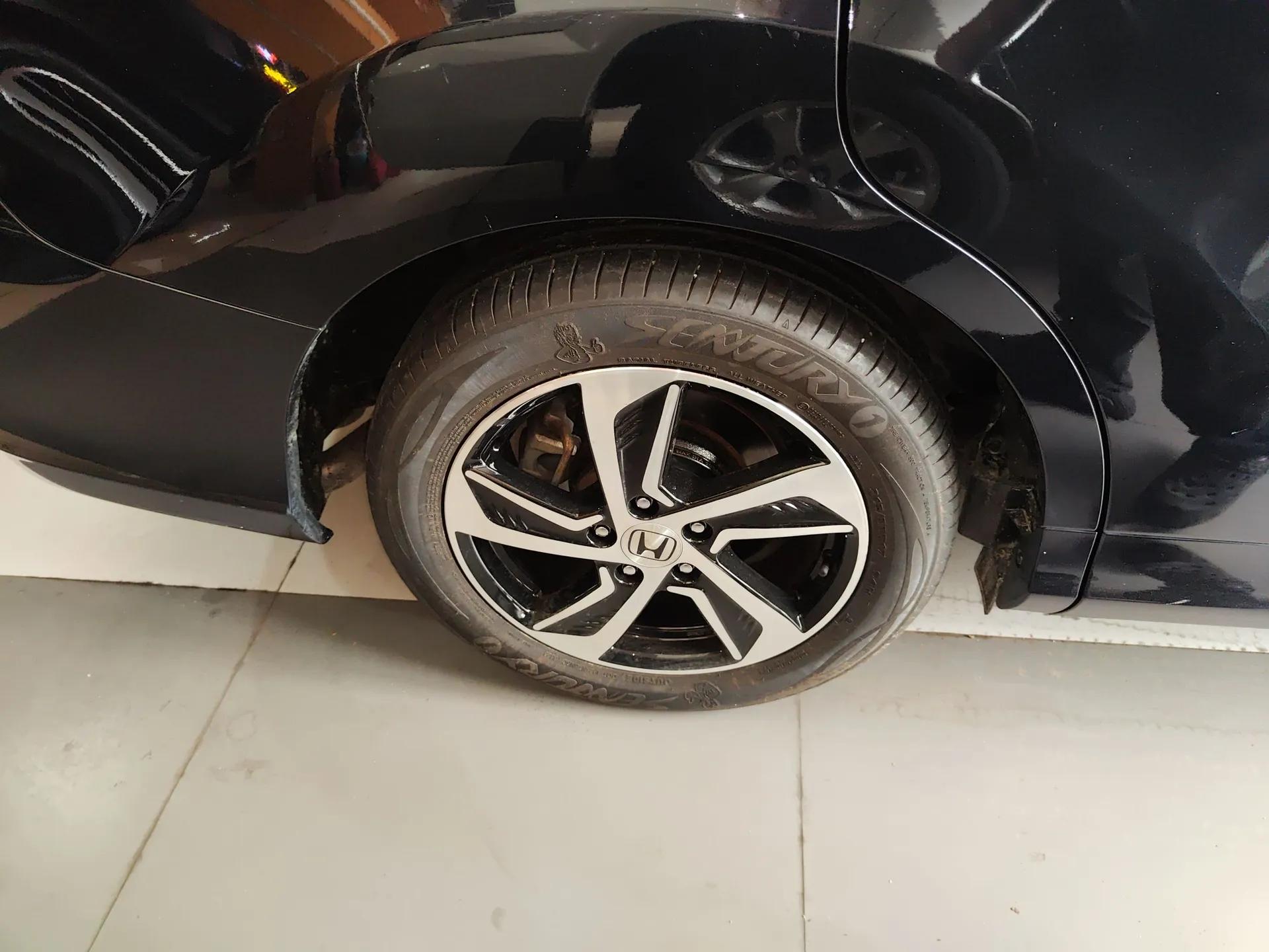 Honda Odyssey 2017 2.4L Smart Edition — миниатюра 10