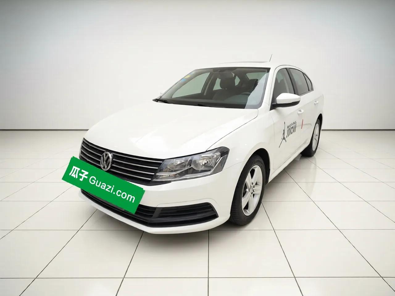 Volkswagen Lavida 2017 1.6L Automatic Fashion Edition — миниатюра 1