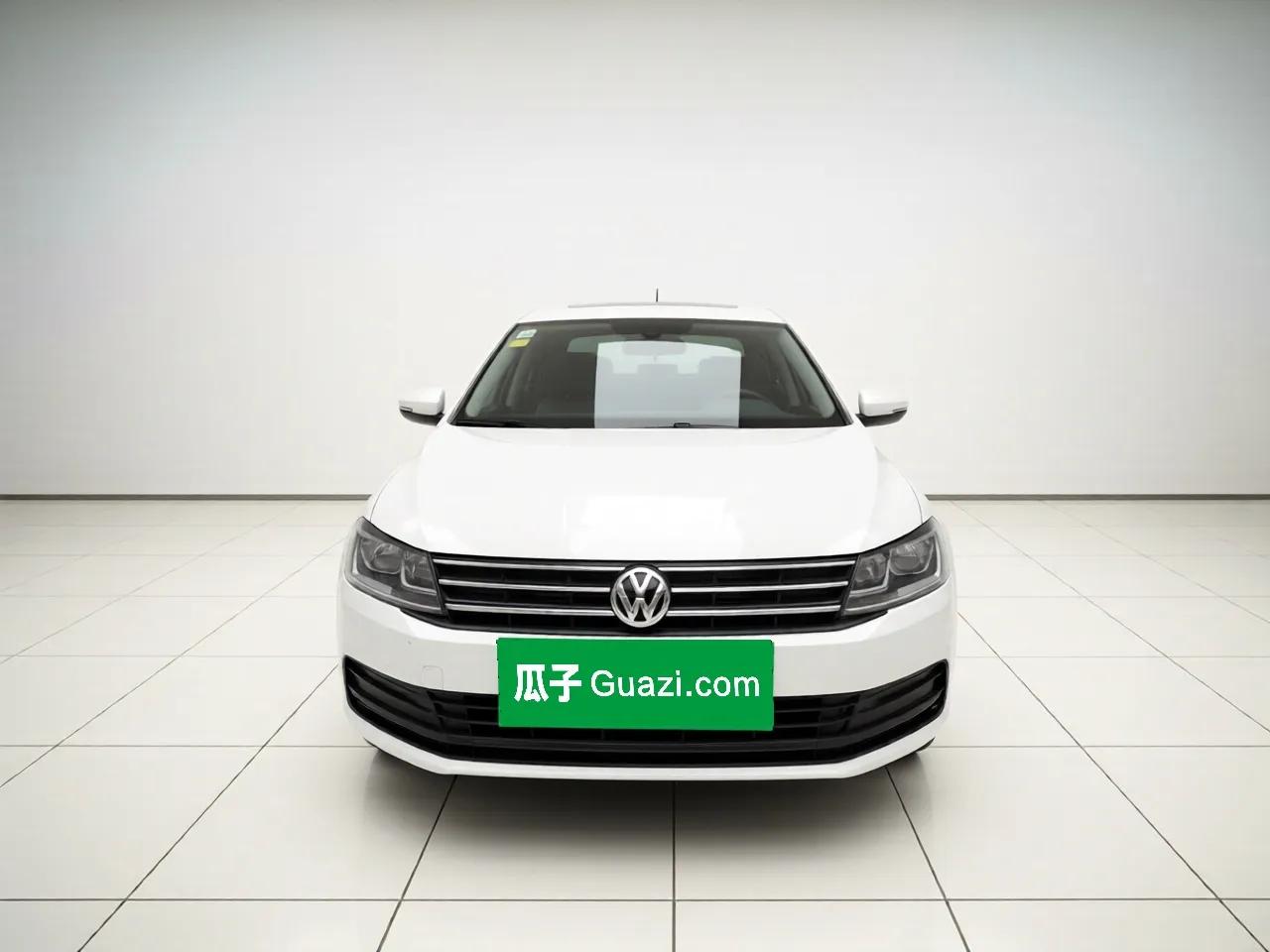 Volkswagen Lavida 2017 1.6L Automatic Fashion Edition — миниатюра 2
