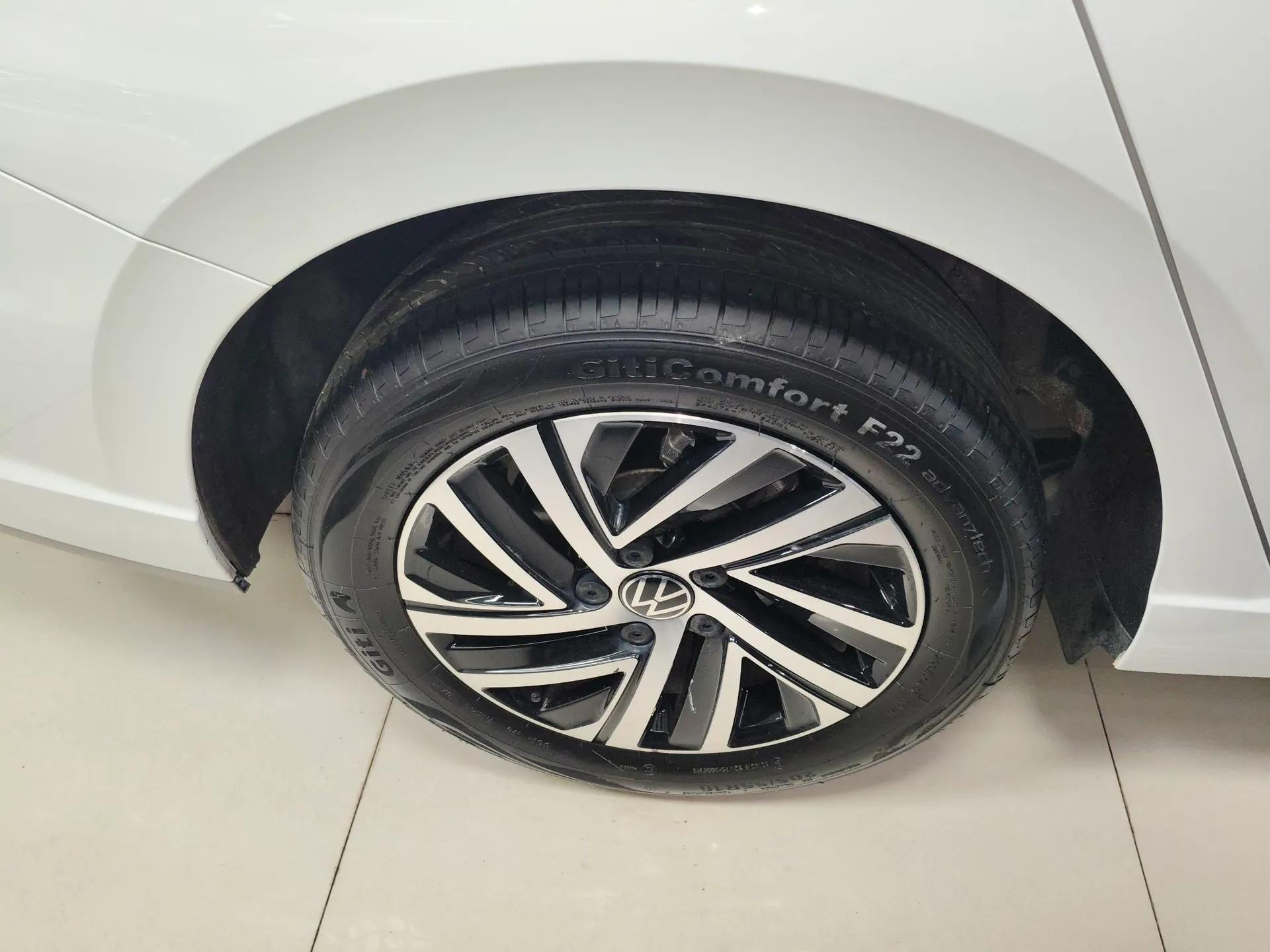 Volkswagen Lavida 2024 300TSI DSG Starry Sky Deluxe Edition — миниатюра 10