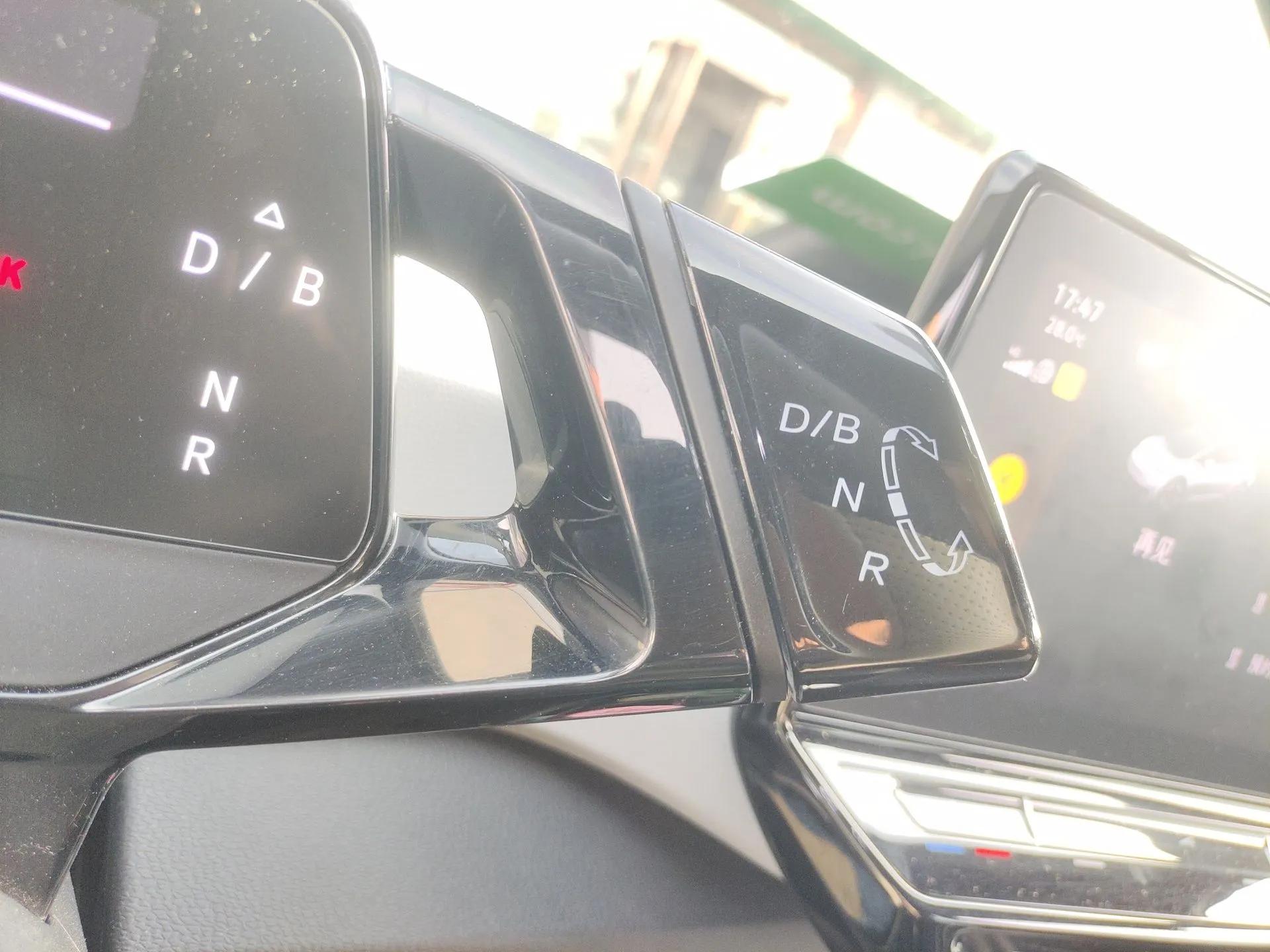 Volkswagen ID.3 2023 Upgraded Model Pure Intelligent Enjoyment Version — миниатюра 15