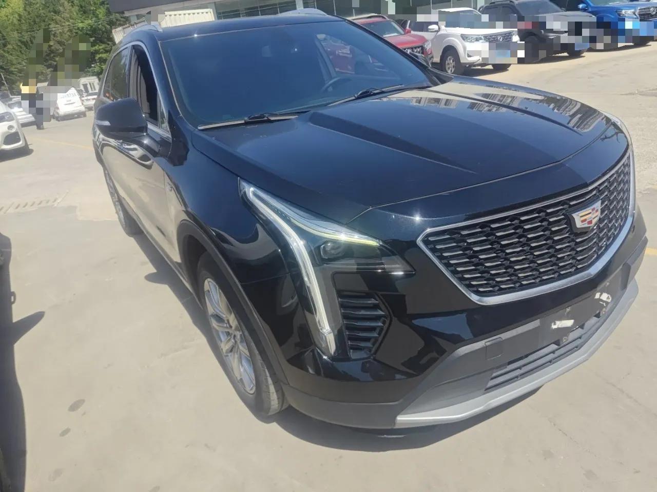 Cadillac XT4 2020 28T Two-Wheel-Drive Leading Version — миниатюра 3