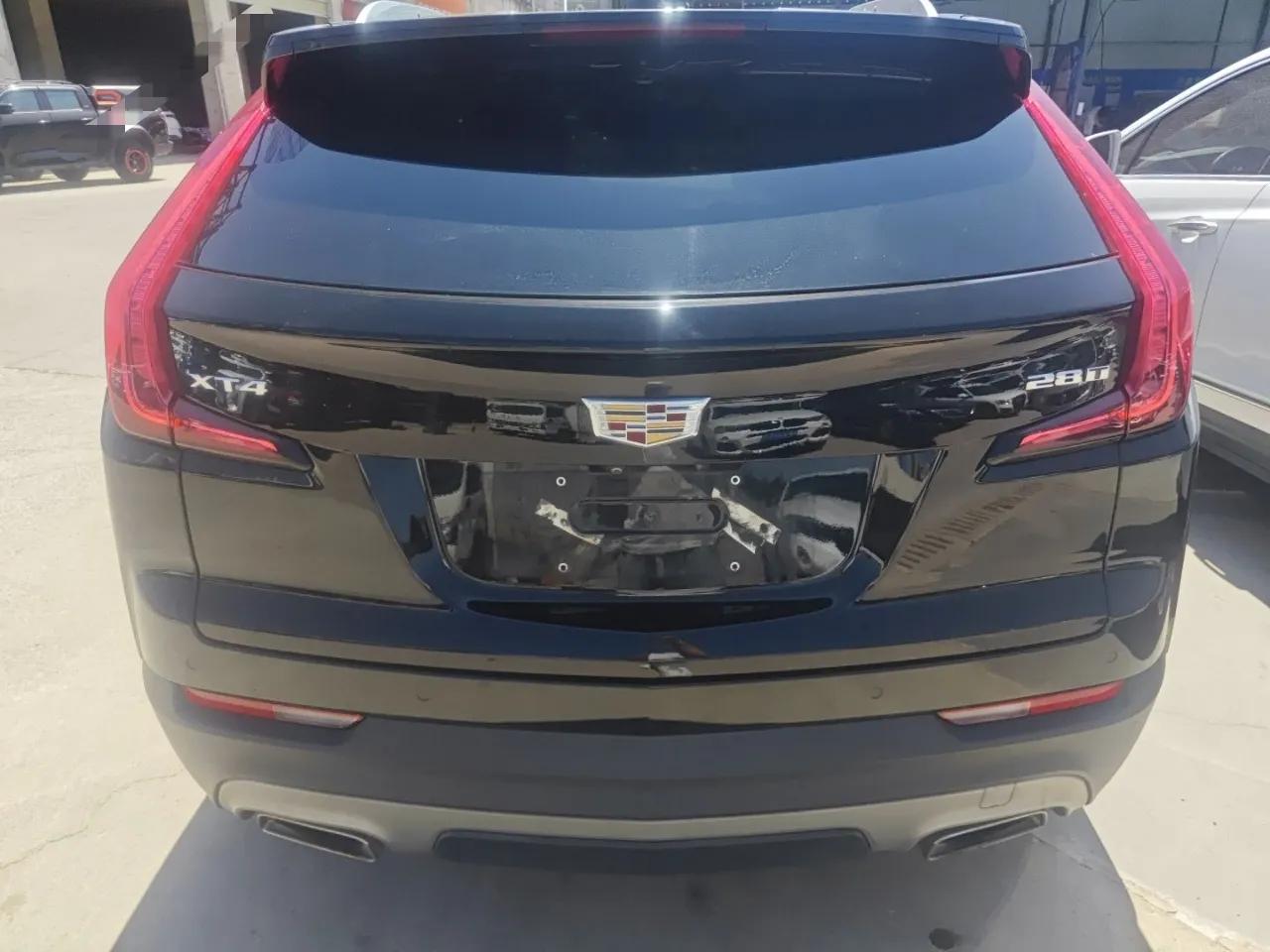 Cadillac XT4 2020 28T Two-Wheel-Drive Leading Version — миниатюра 5
