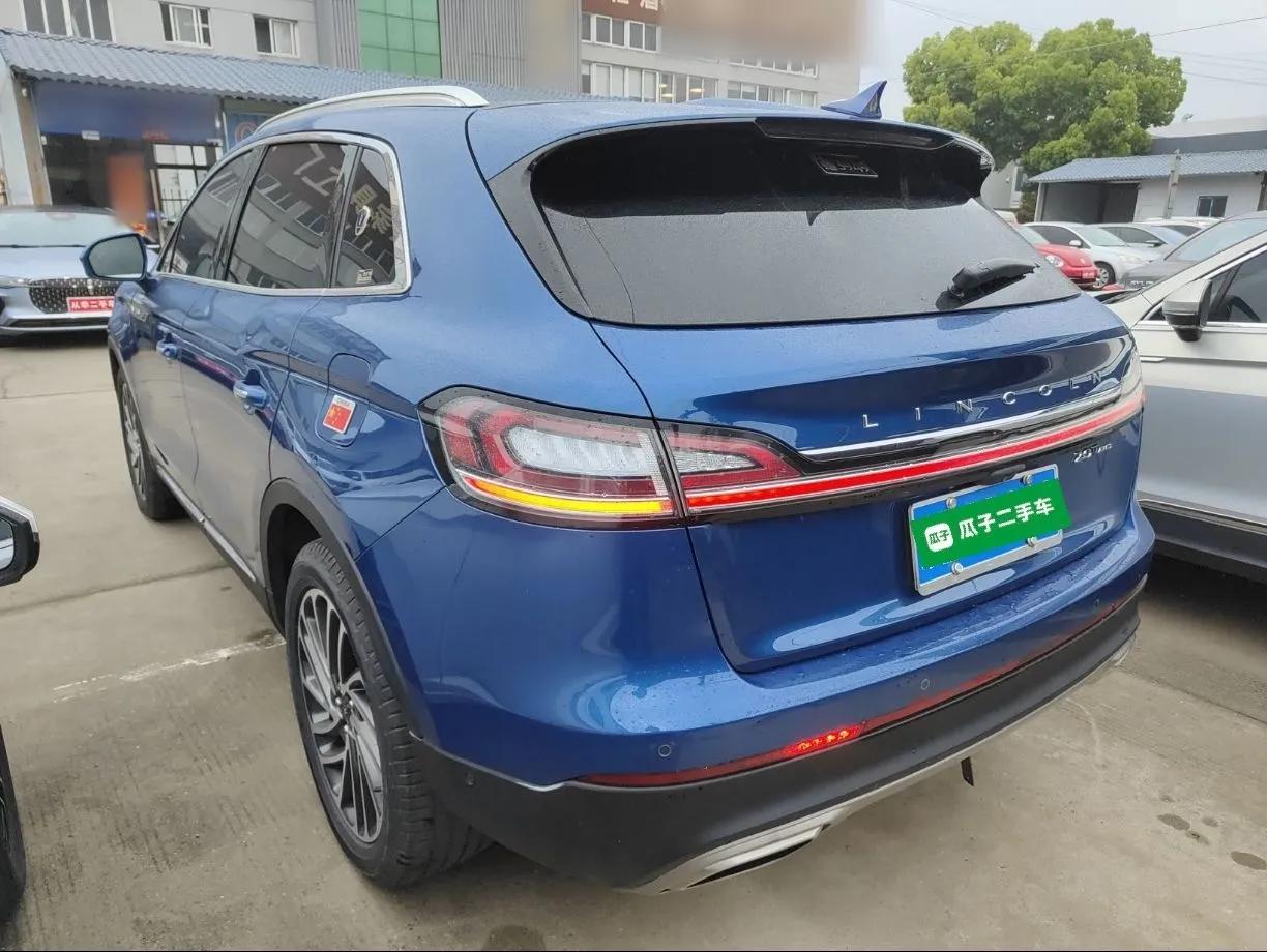 Lincoln Nautilus 2020 2.0T Four-Wheel Drive Luxury Edition — миниатюра 4