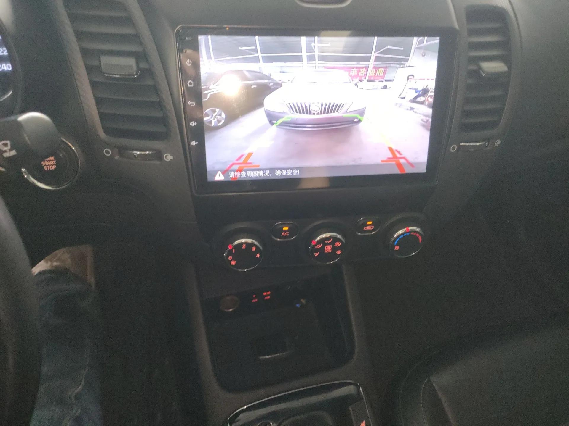 Kia K3 2017 1.6L Automatic 15th Anniversary Special Edition GLS — миниатюра 15