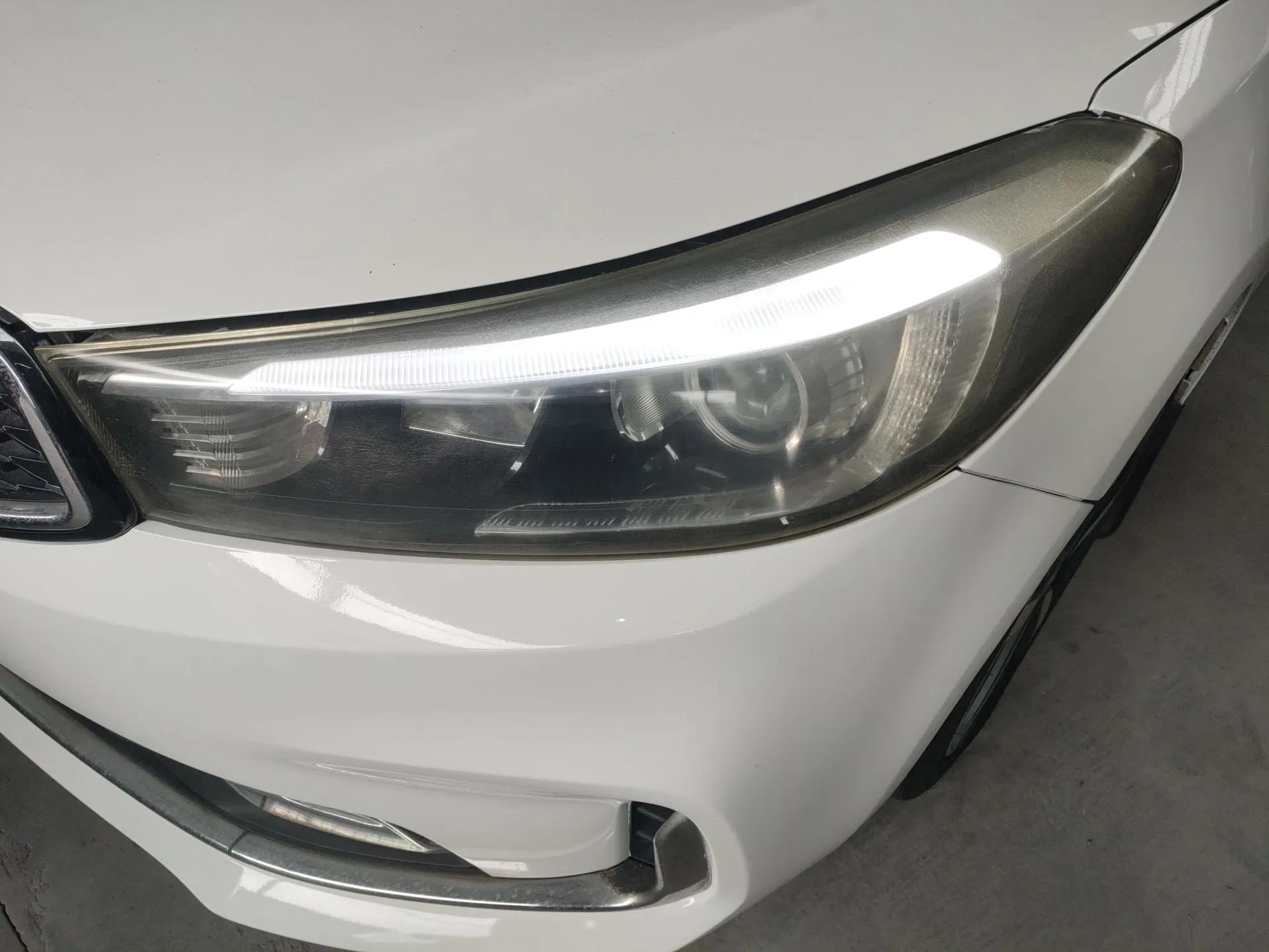 Kia K3 2017 1.6L Automatic 15th Anniversary Special Edition GLS — миниатюра 5