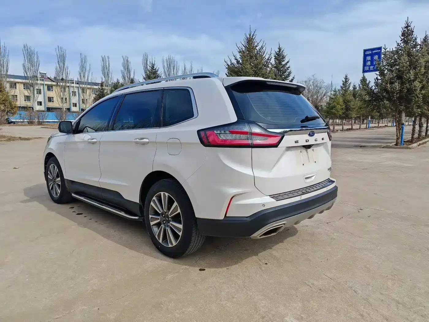 2021 Ford Edge Facelift Plus EcoBoost 245 2WD ST-Line 5-Seater — миниатюра 9