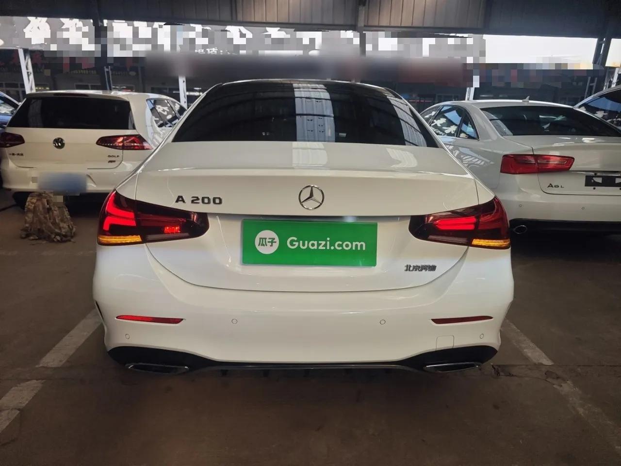 Mercedes-Benz A-Class 2020 A 200 L Sport Sedan — миниатюра 3