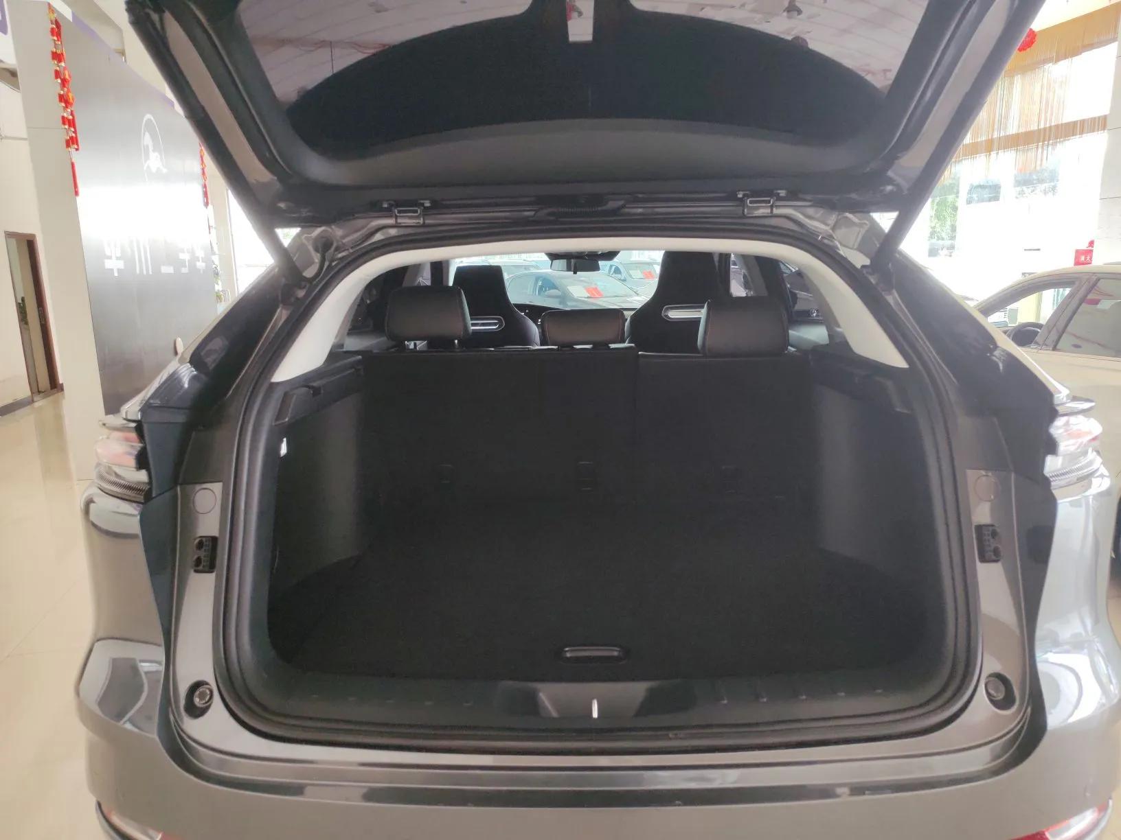 CHANGAN UNI-K 2021 2.0T Prestige Edition — миниатюра 22