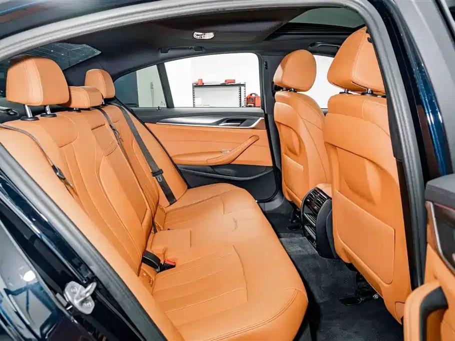 2022 BMW 5 Series (Imported) Facelift 525i M Sport Package — миниатюра 20
