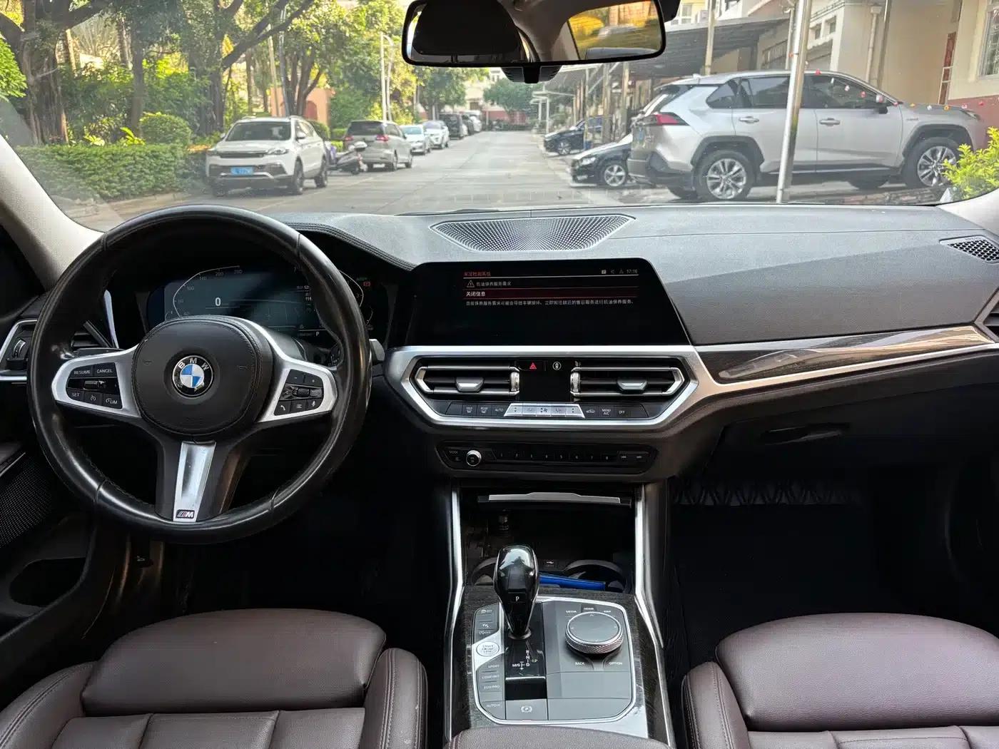 2021 BMW 3 Series 325Li M Sport Package — миниатюра 7