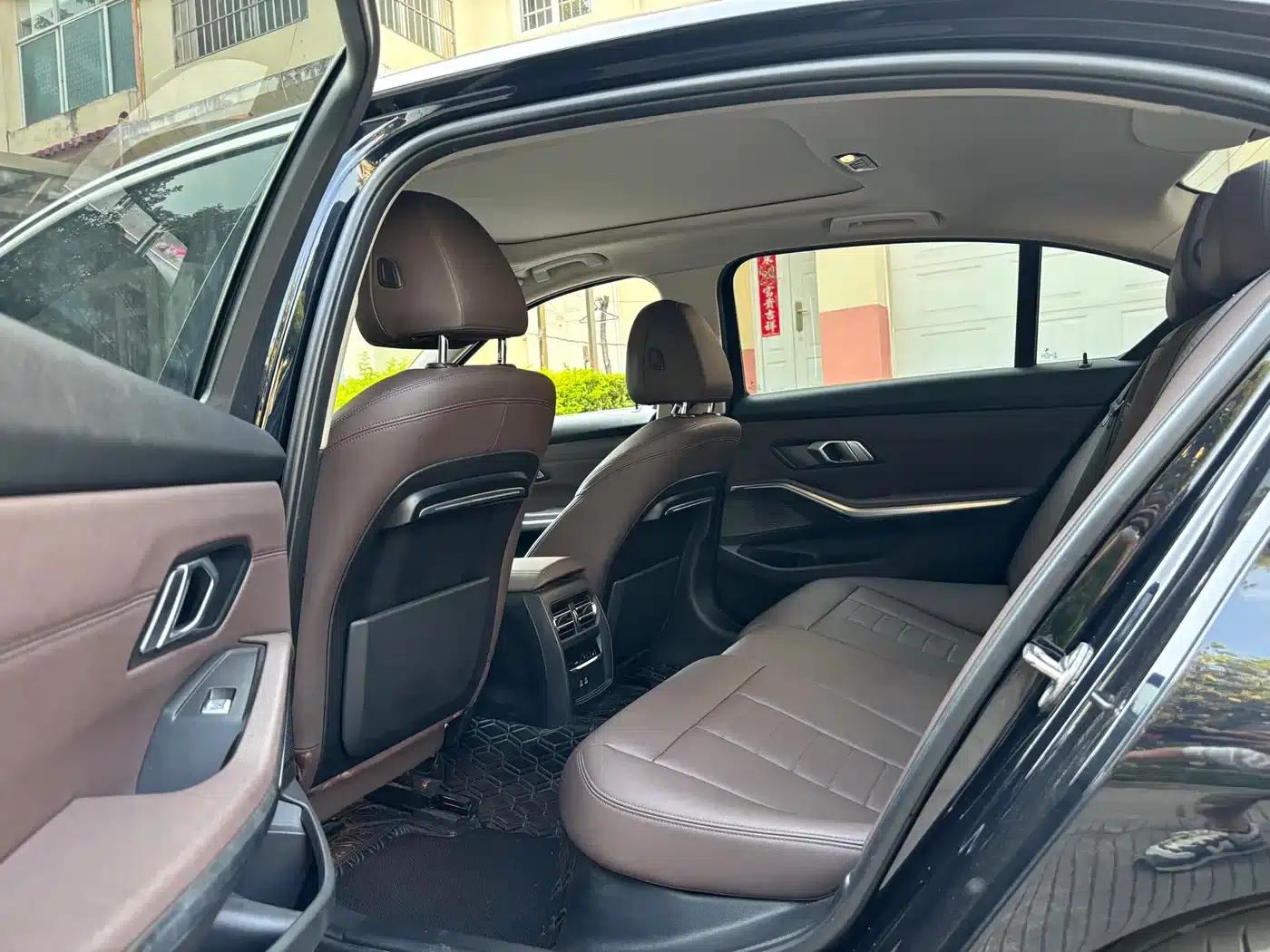 2021 BMW 3 Series 325Li M Sport Package — миниатюра 8