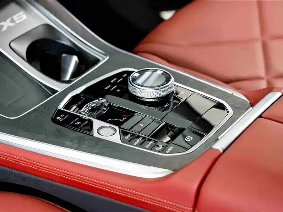 BMW X5 2023 xDrive 30Li Luxury M Sport Package — миниатюра 13