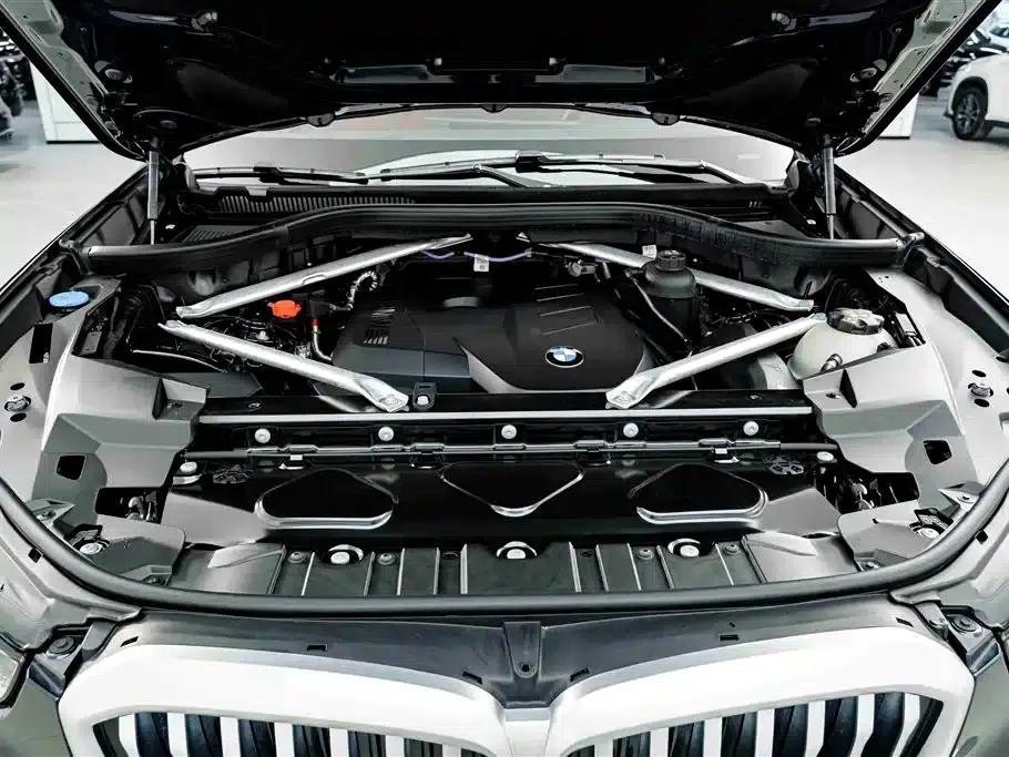 BMW X5 2023 xDrive 30Li Luxury M Sport Package — миниатюра 26