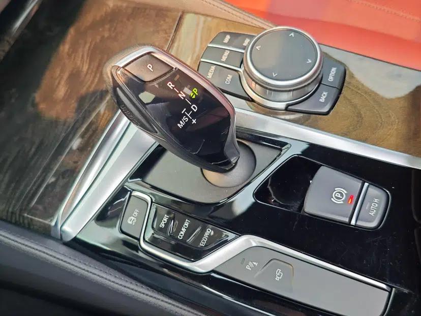 BMW 5 Series 2019 Restyled 530Li Luxury Edition M Sport Package — миниатюра 11