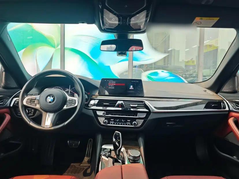BMW 5 Series 2019 Restyled 530Li Luxury Edition M Sport Package — миниатюра 12