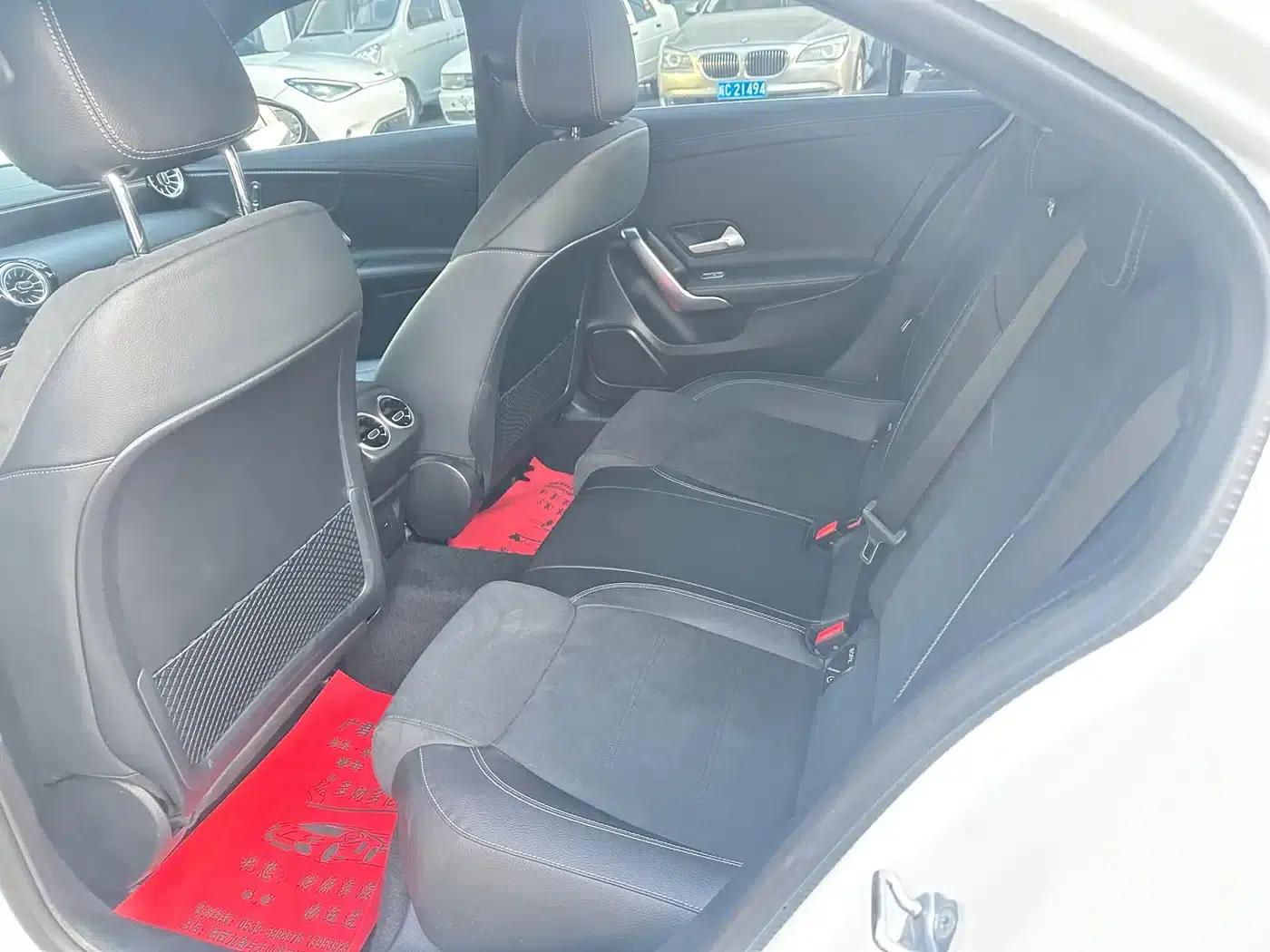 Mercedes-Benz A-Class 2022 Facelift III A 200 L Sport Sedan Fashion Edition — миниатюра 7