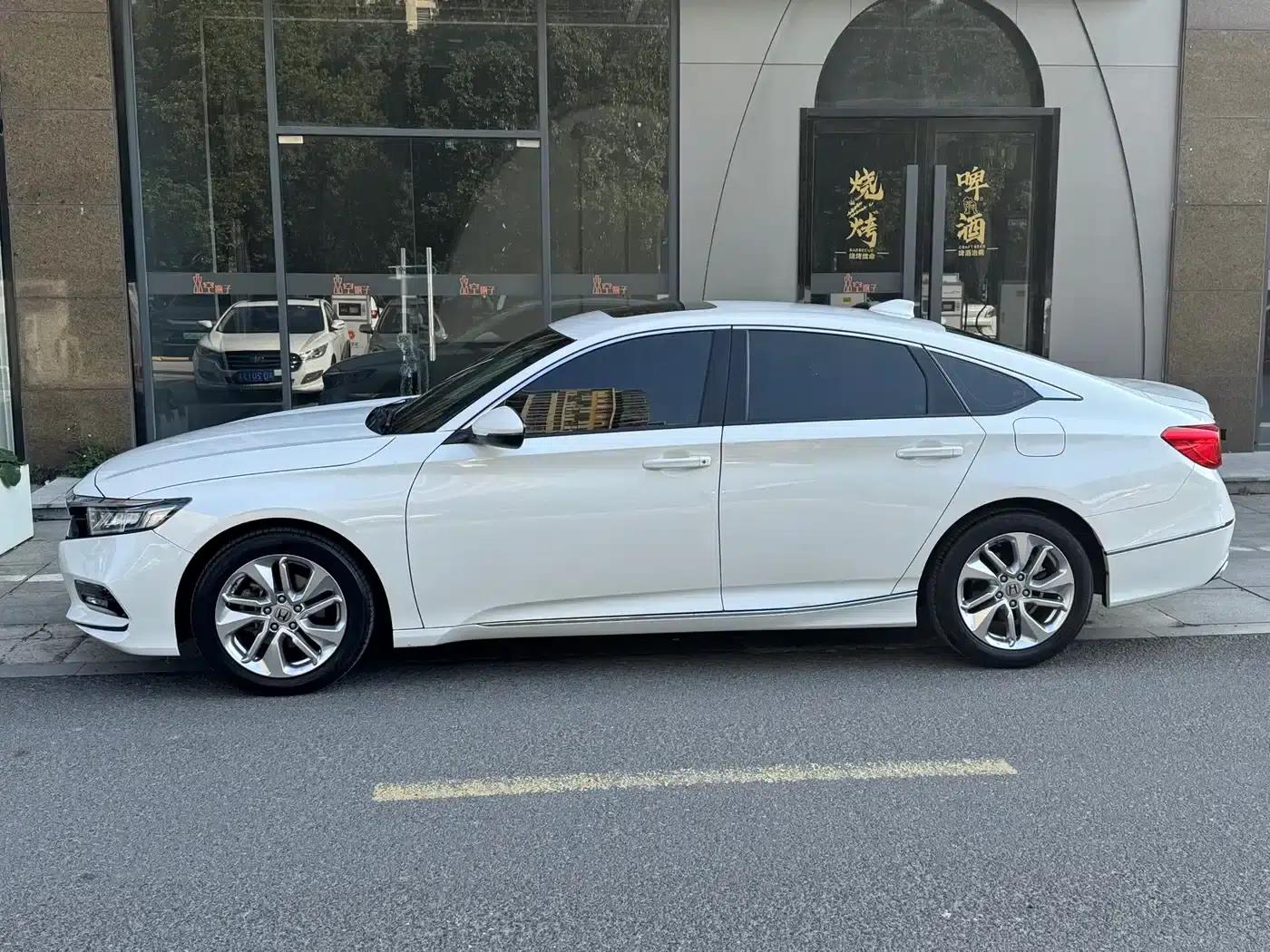 Accord 2018 260TURBO Elite Edition (China VI Emission Standard) — миниатюра 3