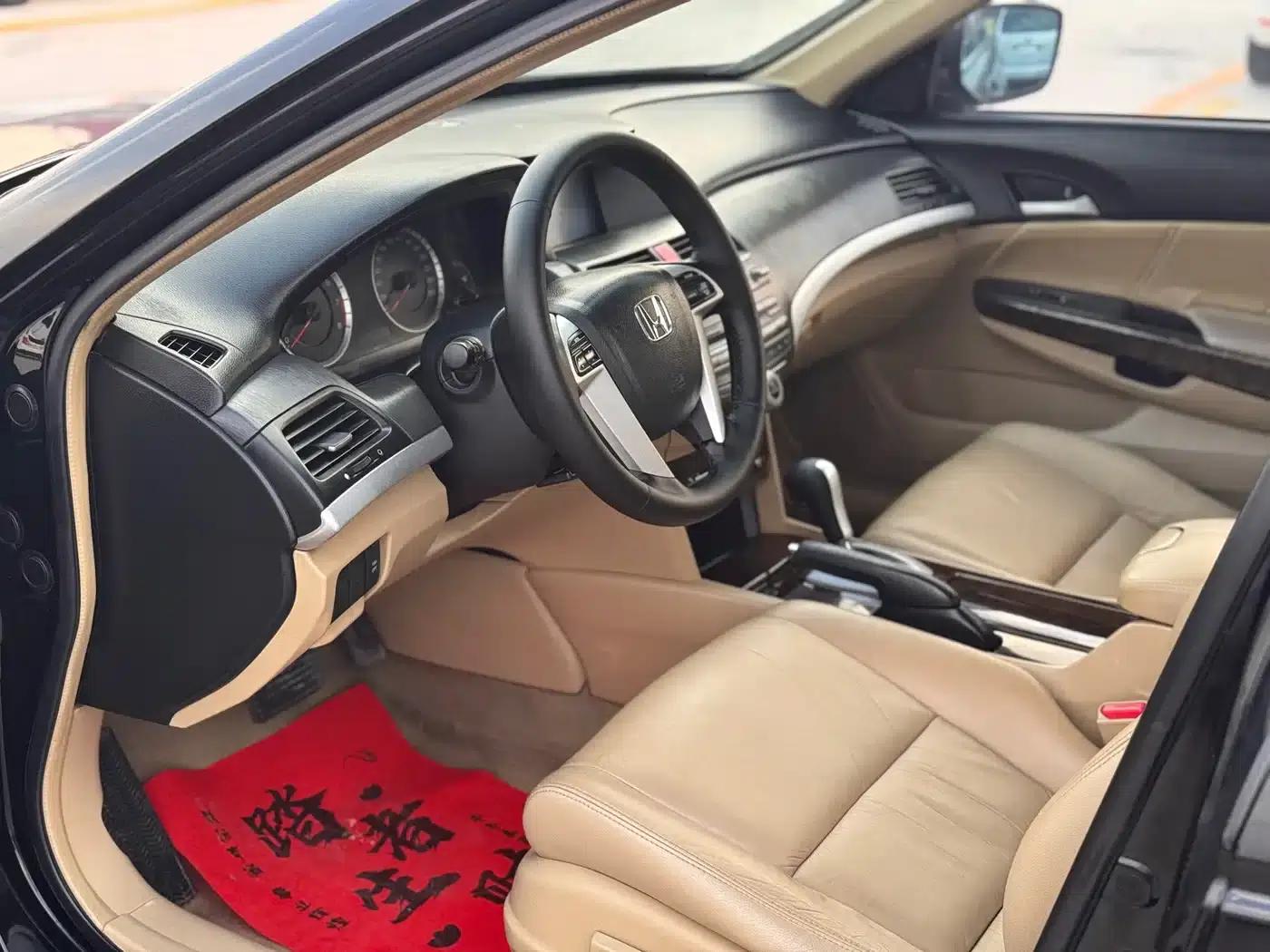 Accord 2010 2.4L EX Navi — миниатюра 4