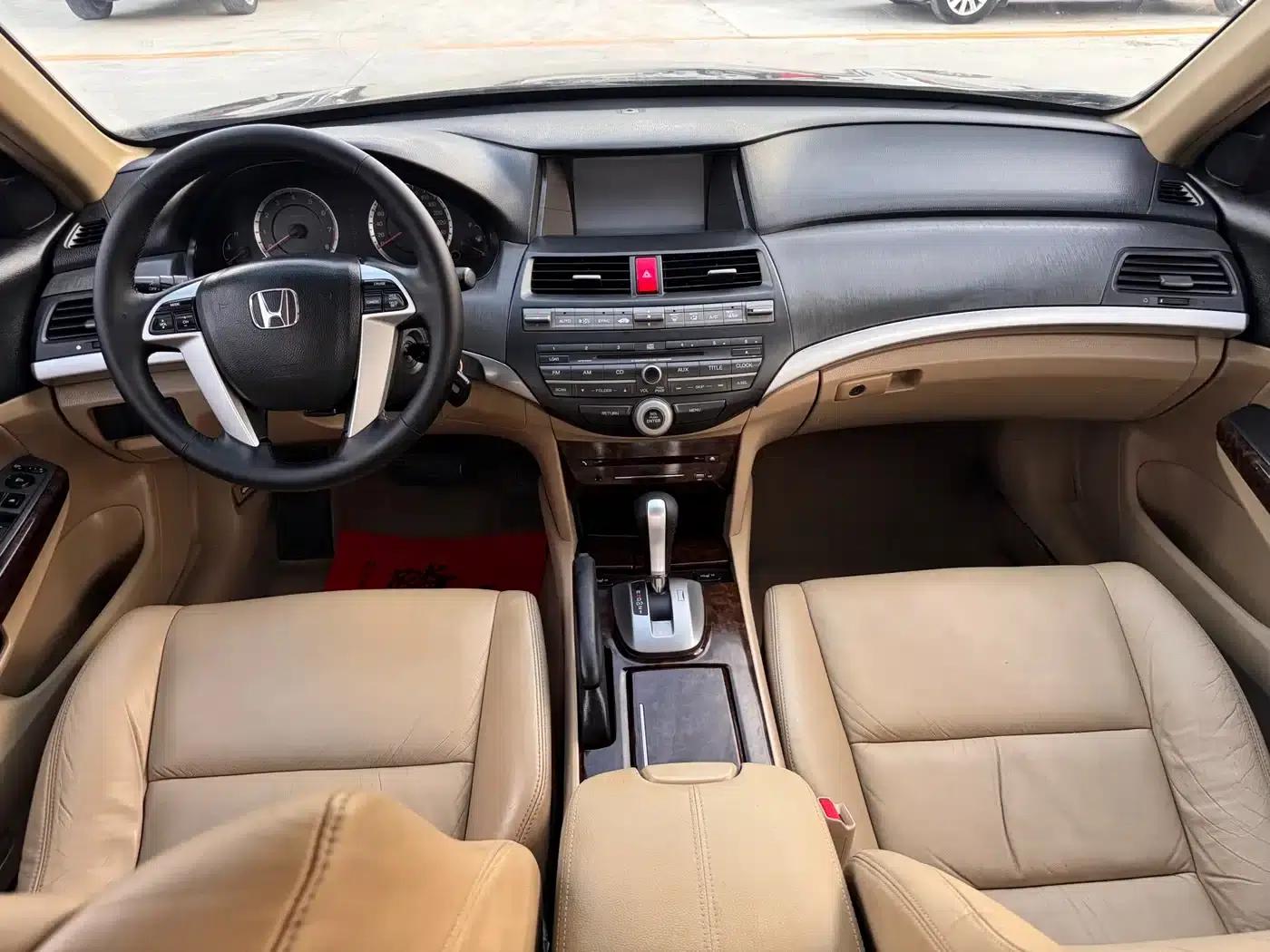 Accord 2010 2.4L EX Navi — миниатюра 5