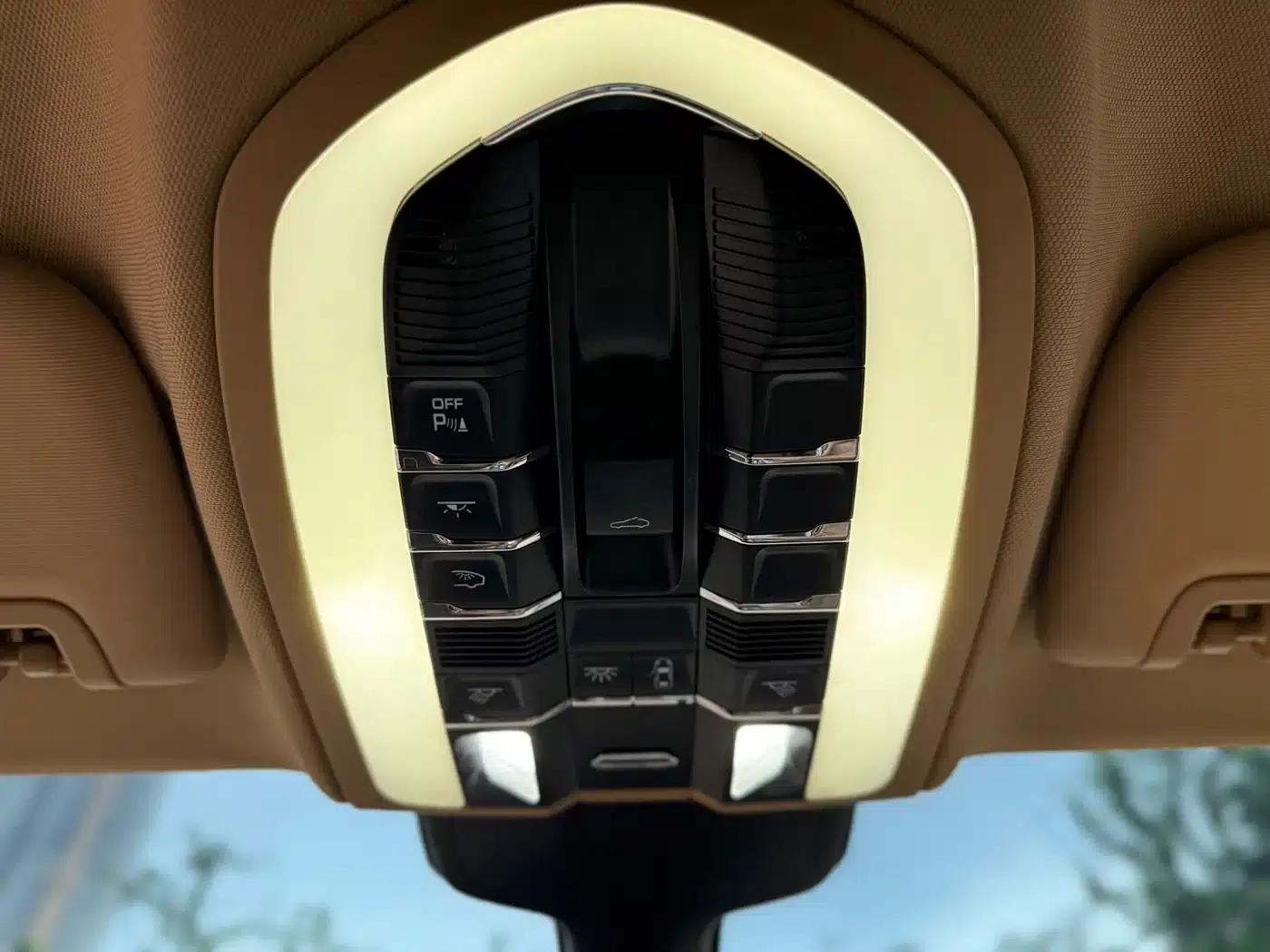 2014 Panamera S Executive 3.0T — миниатюра 20