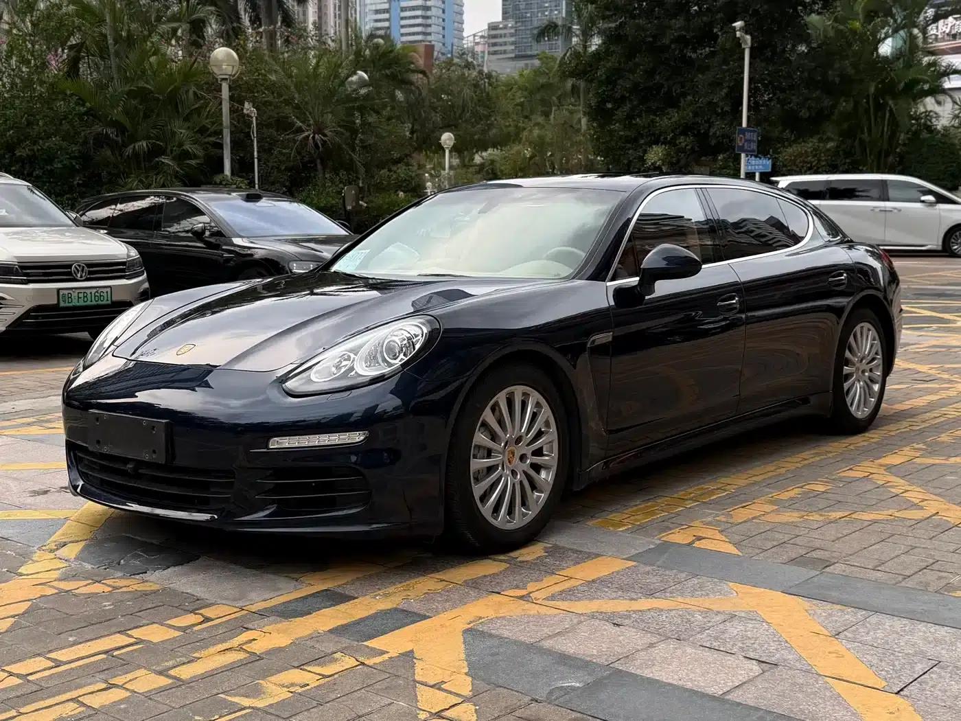 2014 Panamera S Executive 3.0T — миниатюра 3