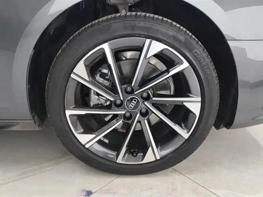 Audi A4L 2023 40 TFSI Luxury Dynamic — миниатюра 6