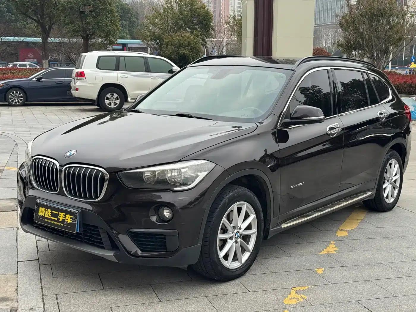 BMW X1 2016 sDrive18Li Fashion Edition — миниатюра 1