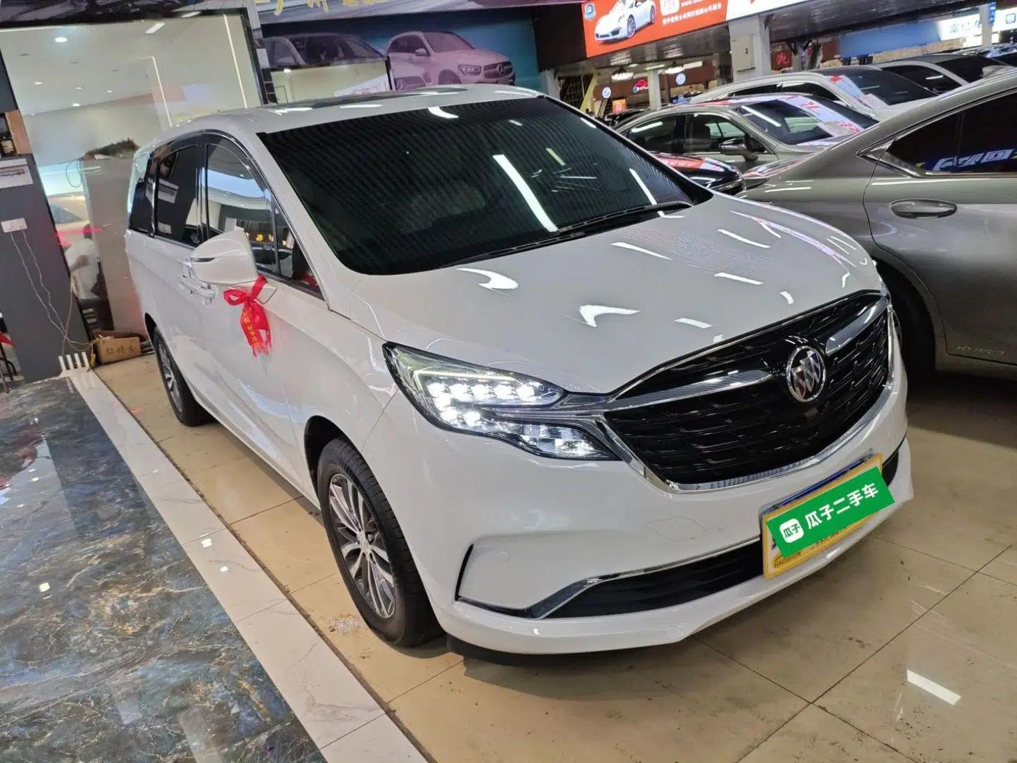 Buick GL8 2022 ES Landtrek 653T Comfort Edition — миниатюра 6