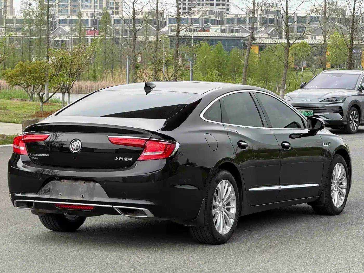 Buick LaCrosse 2019 28T Elite — миниатюра 5