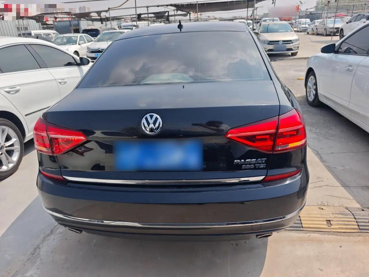 Volkswagen Passat 2017 330TSI DSG Prestige Edition — миниатюра 3