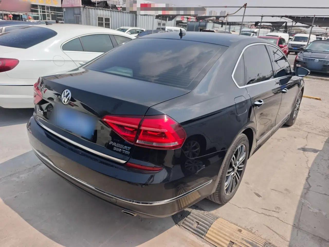 Volkswagen Passat 2017 330TSI DSG Prestige Edition — миниатюра 4
