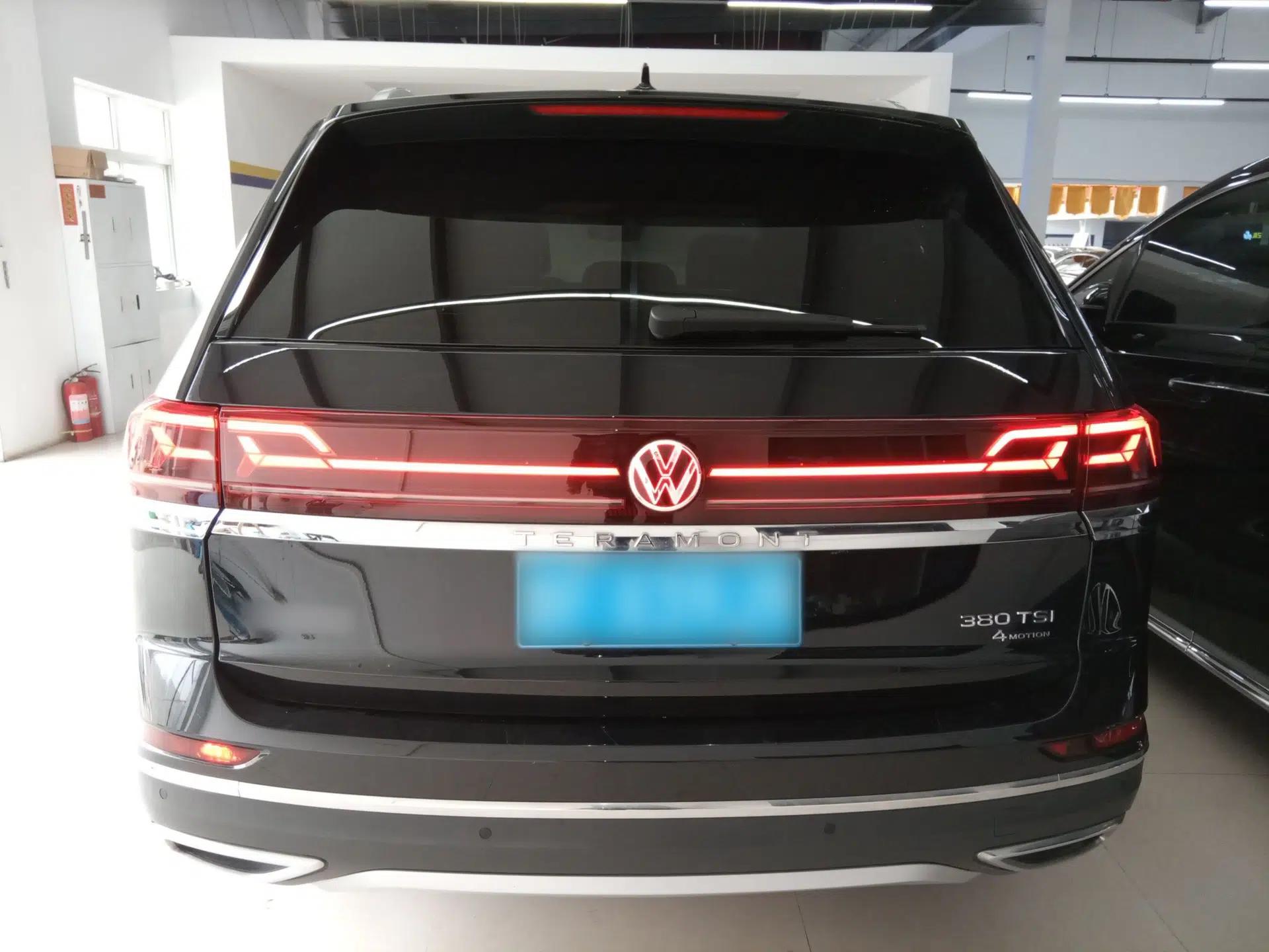 Volkswagen Teramont 2024 380TSI Four-Wheel Drive Prestige Luxury Edition — миниатюра 3