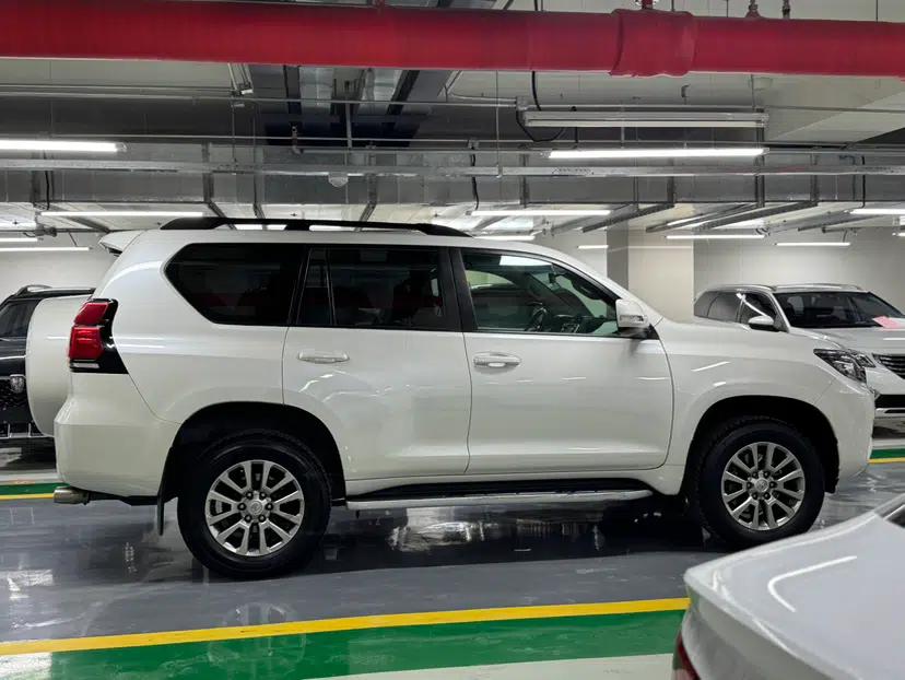 Toyota Prado 2018 3.5L Automatic TX-L NAVI with Rear-Mounted Spare Tire — миниатюра 4