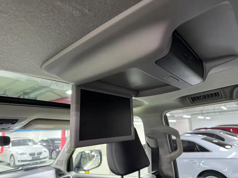 Toyota Prado 2018 3.5L Automatic TX-L NAVI with Rear-Mounted Spare Tire — миниатюра 8