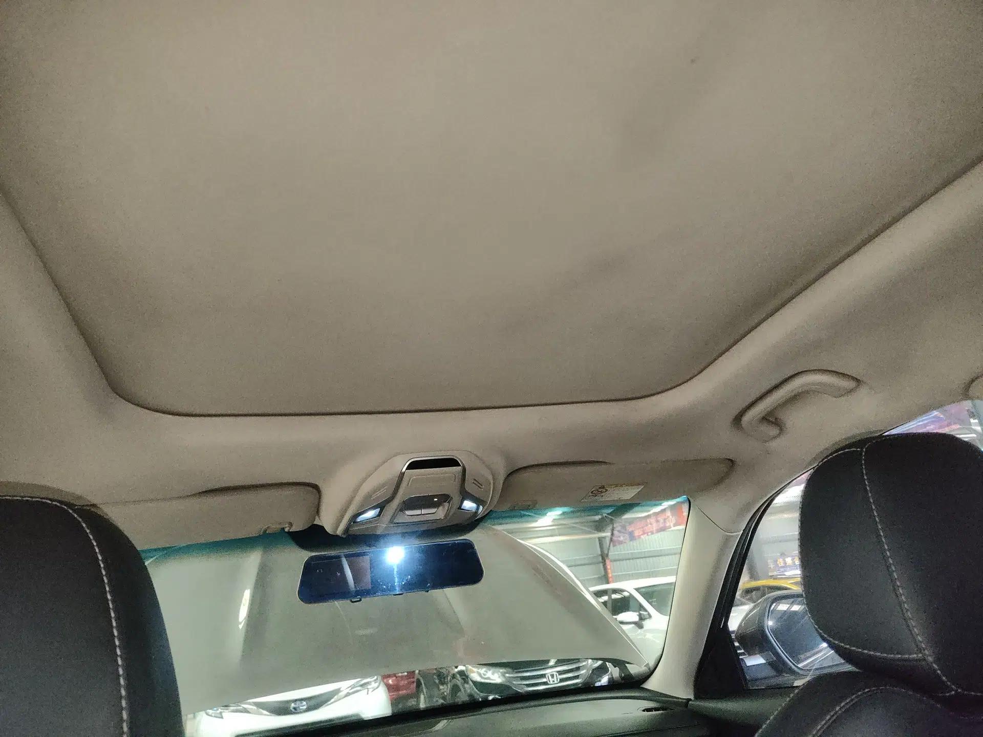 Geely Auto Emgrand X7 Sport 2020 1.8TD DCT Smart Connect PRO — миниатюра 21