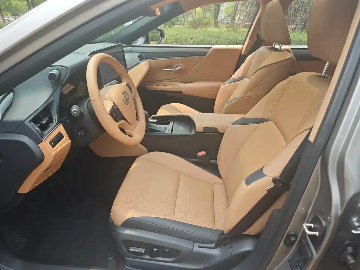 Lexus ES 2025 200 Premium Edition — миниатюра 8