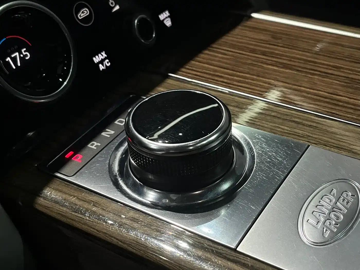 Range Rover 2018 3.0 SC V6 Vogue Edition — миниатюра 9