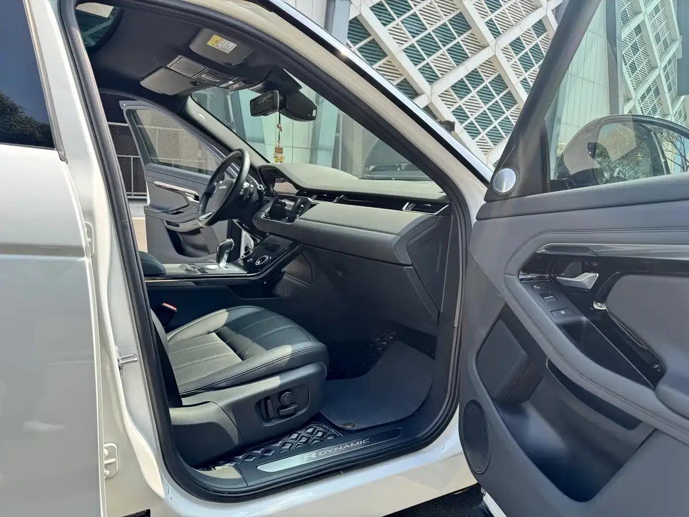 Range Rover Evoque 2020 249PS R-DYNAMIC SE Sport Tech Edition — миниатюра 6