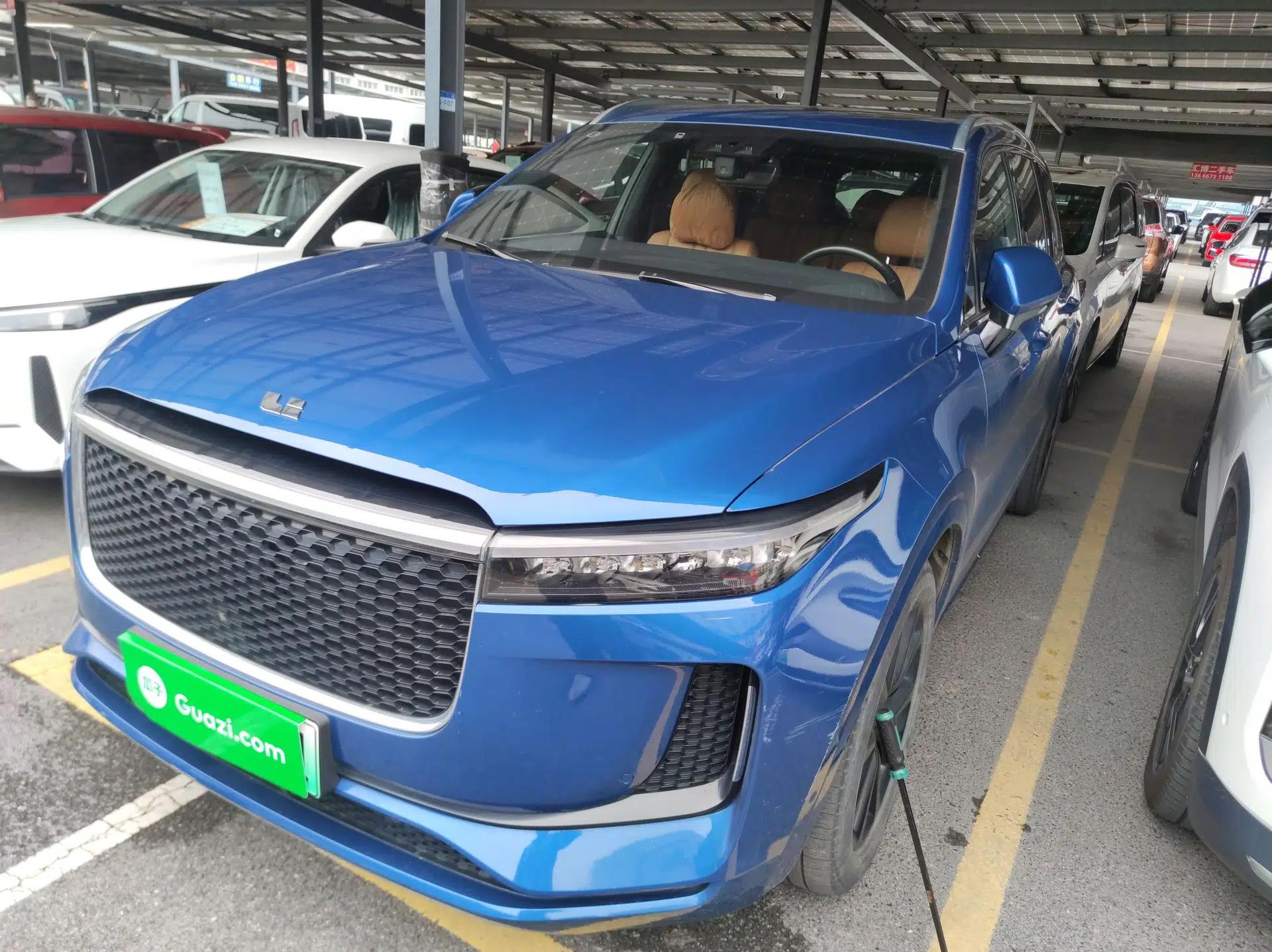 Li Auto ONE 2020 Range-Extended 7-Seater Version — миниатюра 1