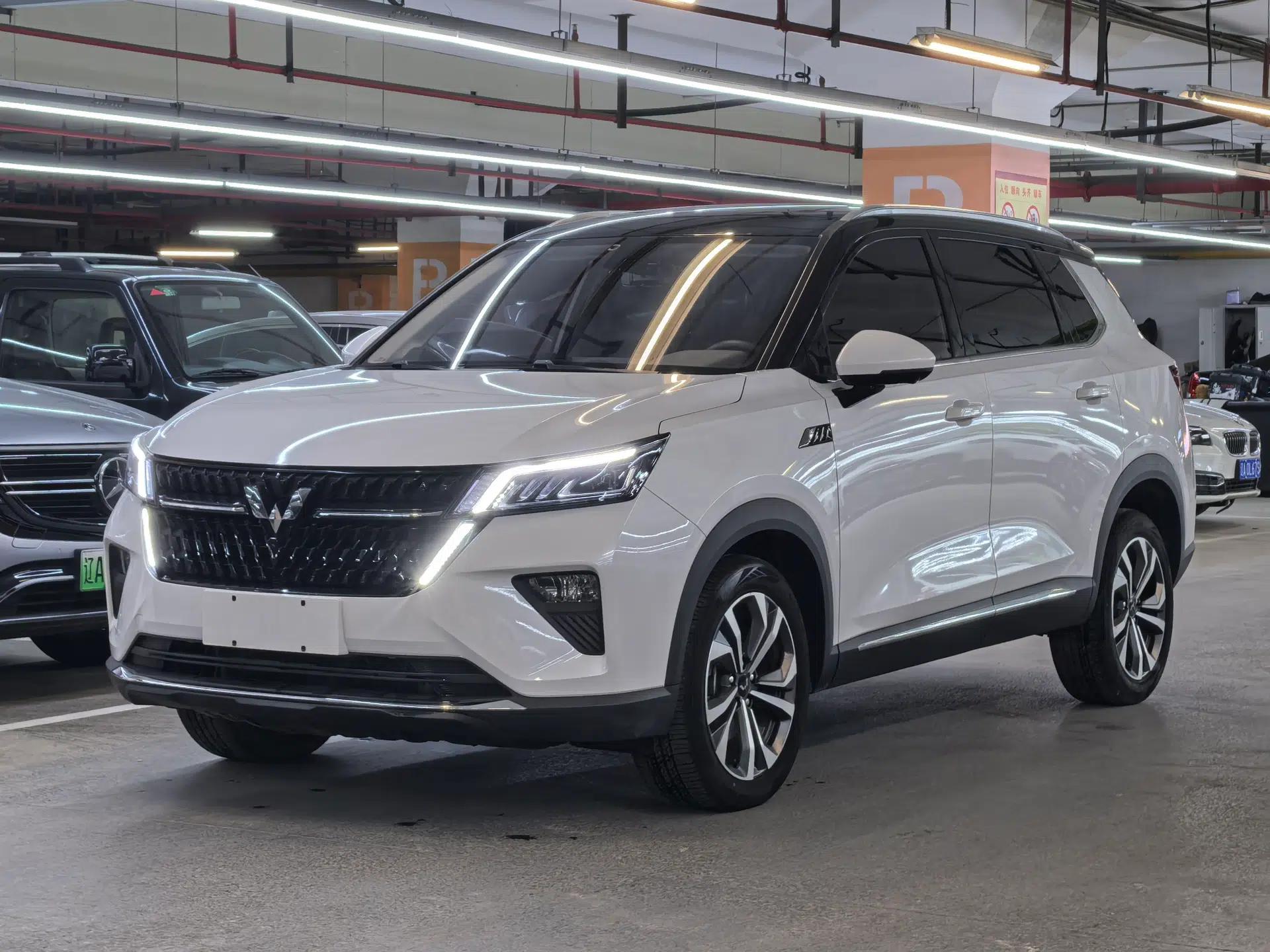 Wuling Asta 2022 2.0L DHT Electric-Speed Version — миниатюра 5