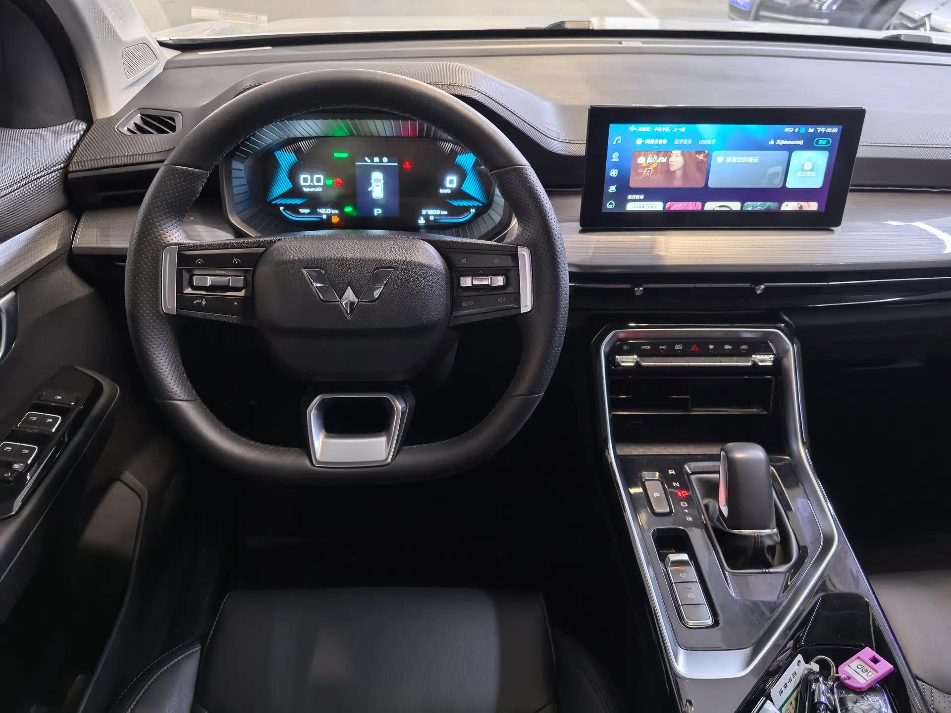 Wuling Asta 2022 2.0L DHT Electric-Speed Version — миниатюра 8