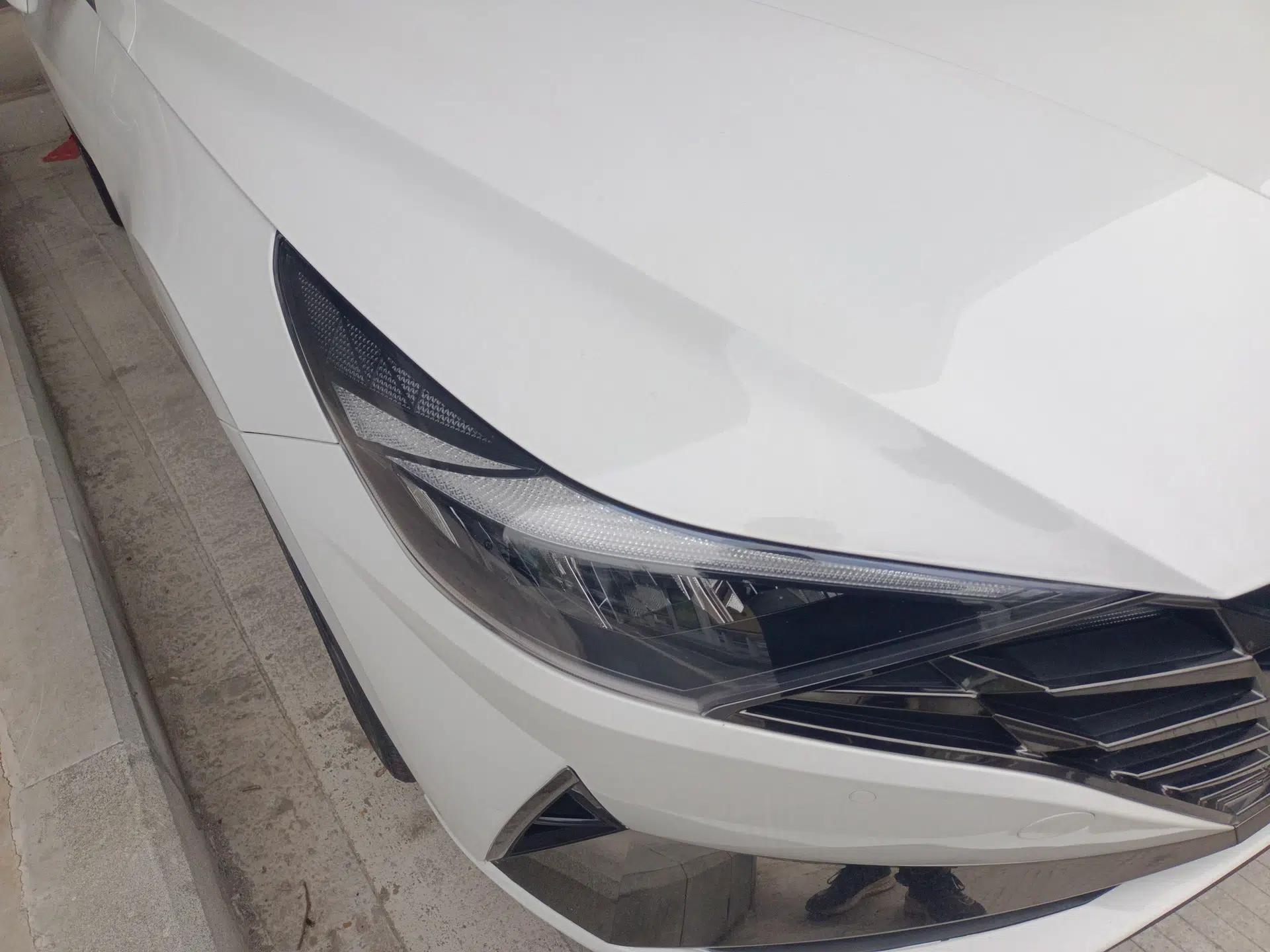 Hyundai Elantra 2021 1.5L CVT LUX Prestige Edition — миниатюра 7